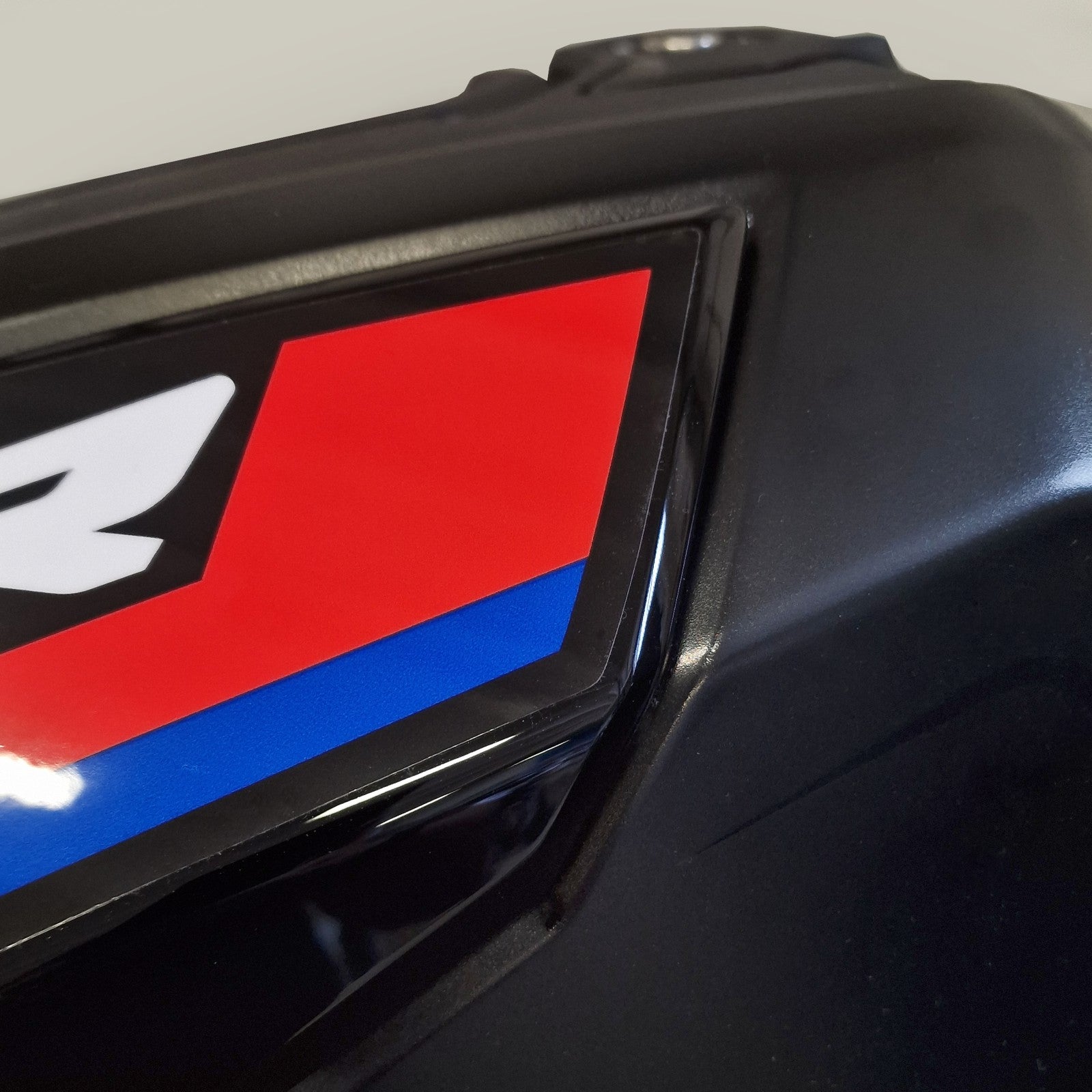 Resin Bike Smooth Crystal Stickers Compatible with Motorcycle Cases | BMW S 1000 XR 2020>2026