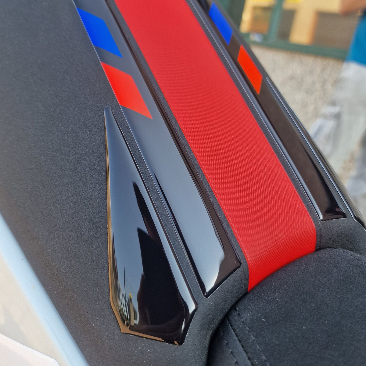 Resin Bike Motorcycle Stickers 3D Compatible with Tank Pad | BMW R 1300 R/RS 2025>2026