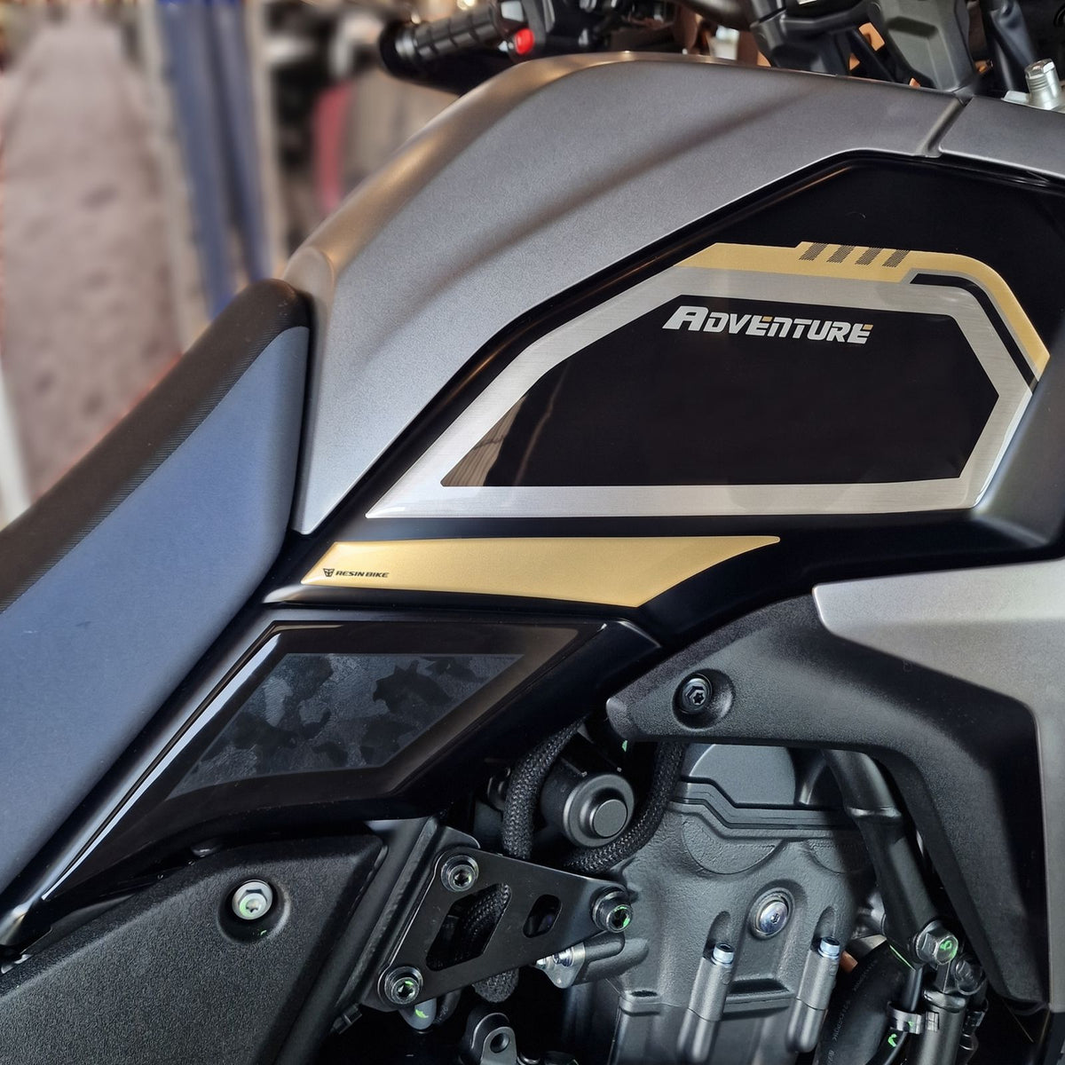 Resin Bike Motorcycle Stickers 3D Compatible Tank Side | Yamaha Tenere 700 2025>2026 RB-1000828100004