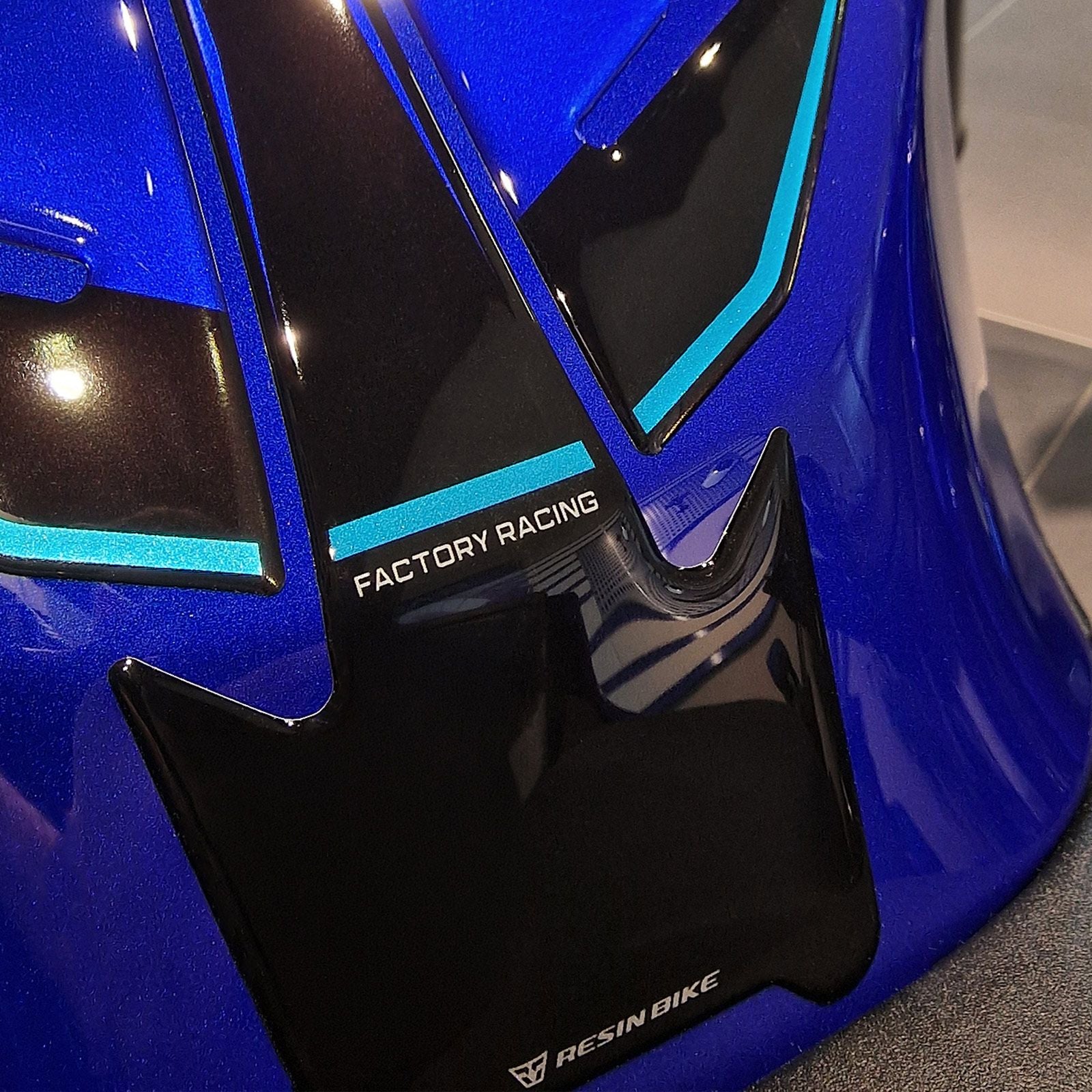 Resin Bike Motorcycle Stickers 3D Compatible with Tank Pad | Yamaha YZF R9 2025>2026