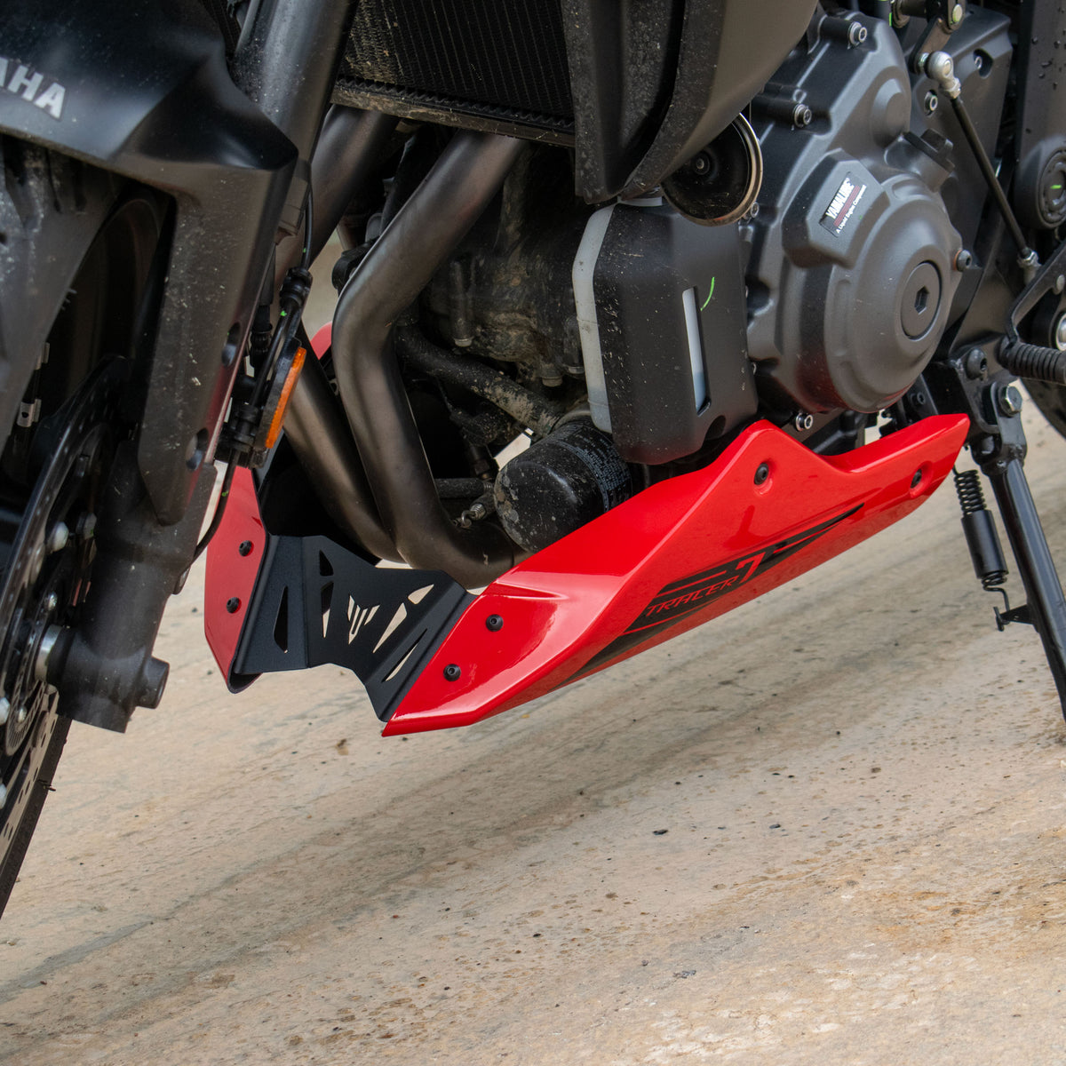 Pyramid Belly Pan | Redline | Yamaha Tracer 7/GT 2021>Current -   Pyramid Motorcycle Accessories