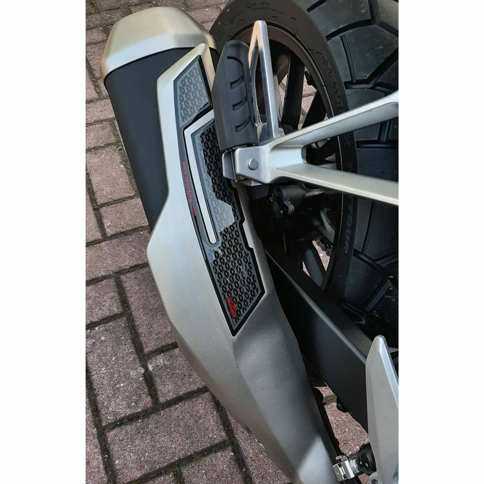 Resin Bike 3D Motorcycle Stickers - Exhaust | Honda CB 500 X 2019>2020 -   Pyramid Motorcycle Accessories