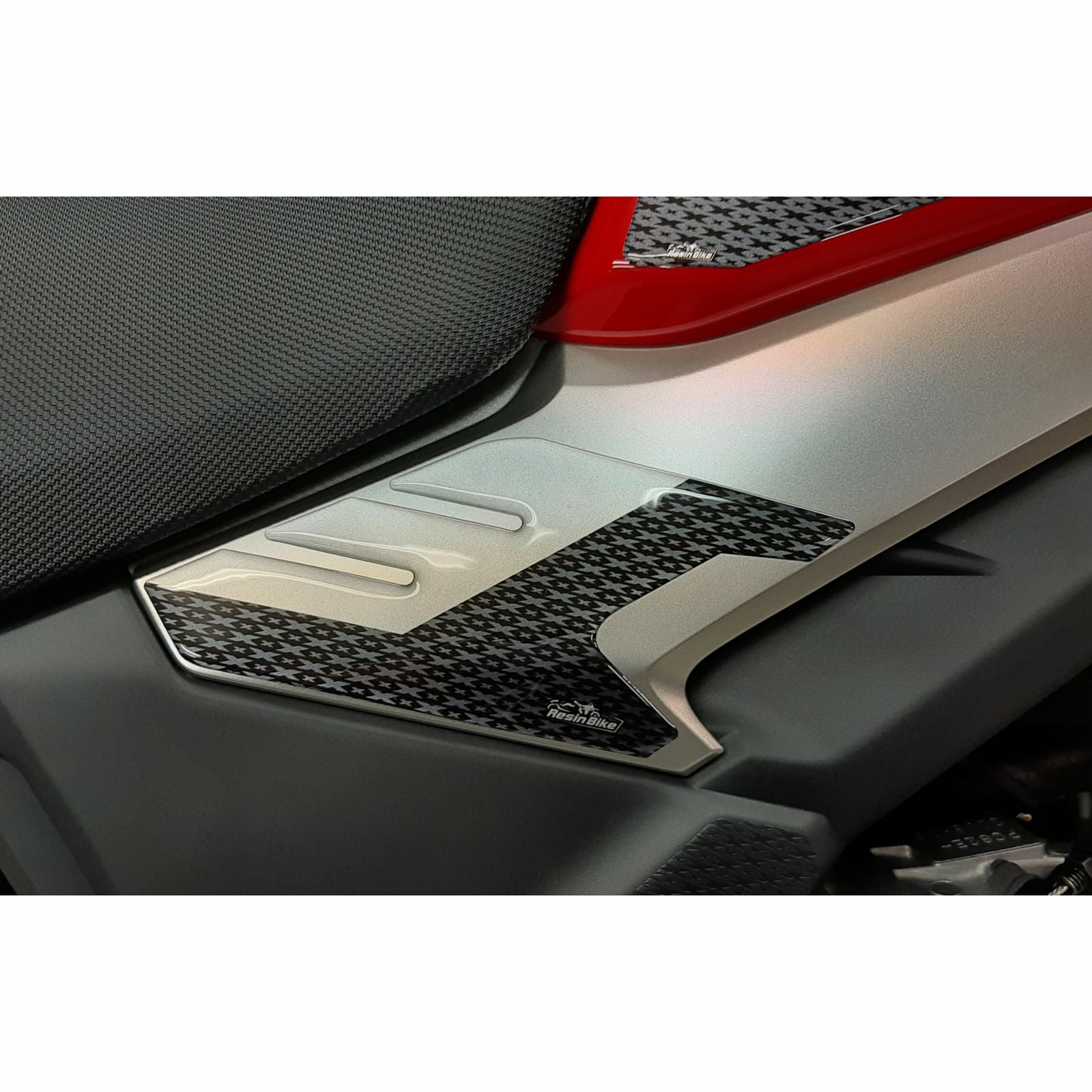 Resin Bike 3D Motorcycle Stickers - Tank Sides | Honda CB 500 X 2019>2020 RB-B55815R3 -   Pyramid Motorcycle Accessories