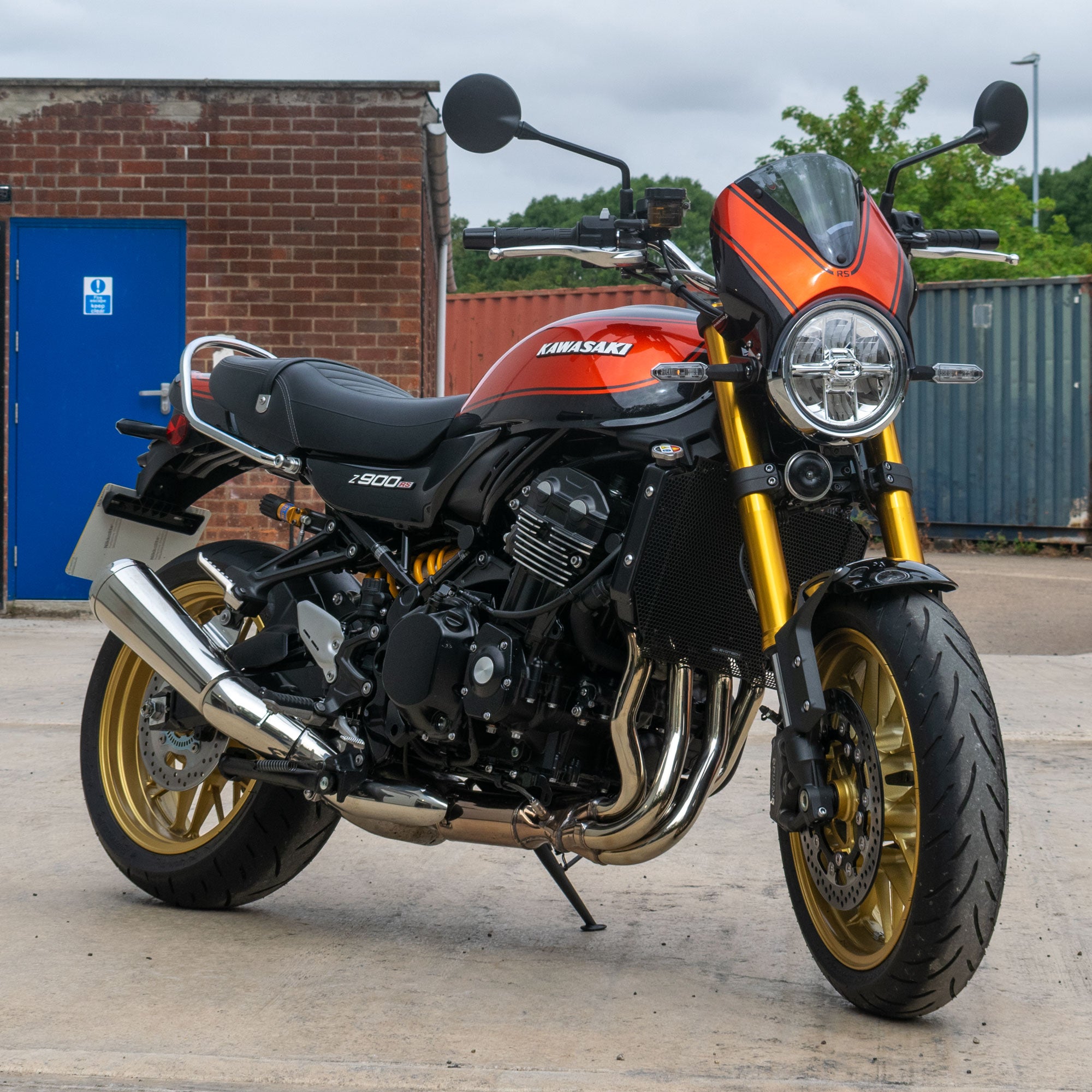 Pyramid Fly Screen | Metallic Spark Black/Orange | Kawasaki Z 900 RS SE 2026>Current -   Pyramid Motorcycle Accessories