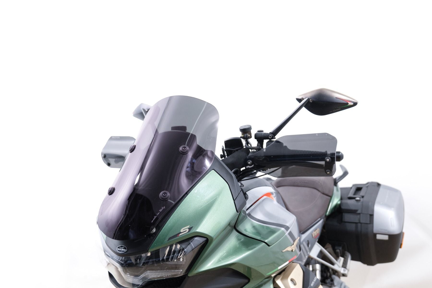 Isotta Low Screen | Moto Guzzi V100 Mandello 2023>Current -   Pyramid Motorcycle Accessories