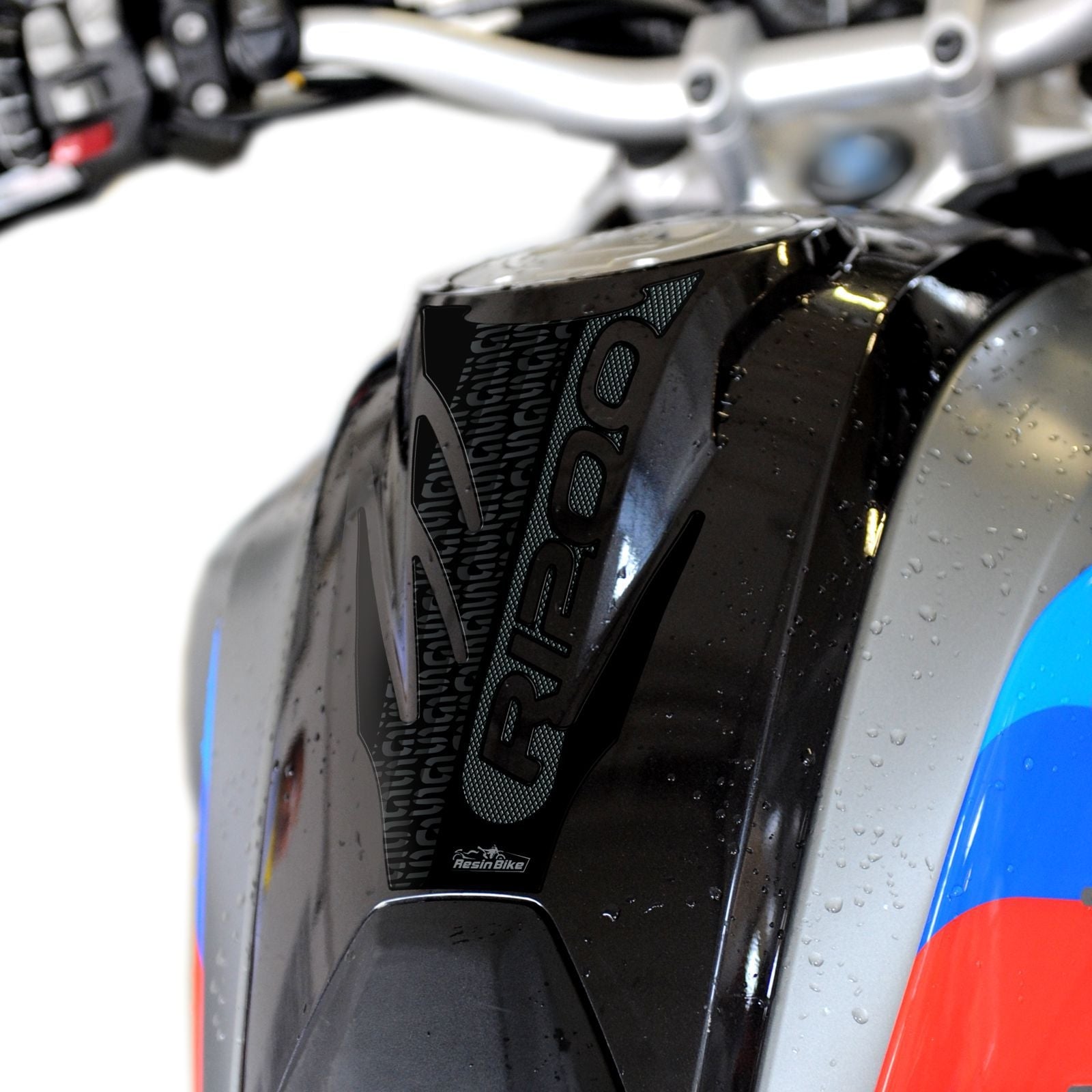 Resin Bike 3D Motorcycle Stickers - Tank Pad | BMW R 1200 GS 2013>2018 RB-B31741L8 -   Pyramid Motorcycle Accessories