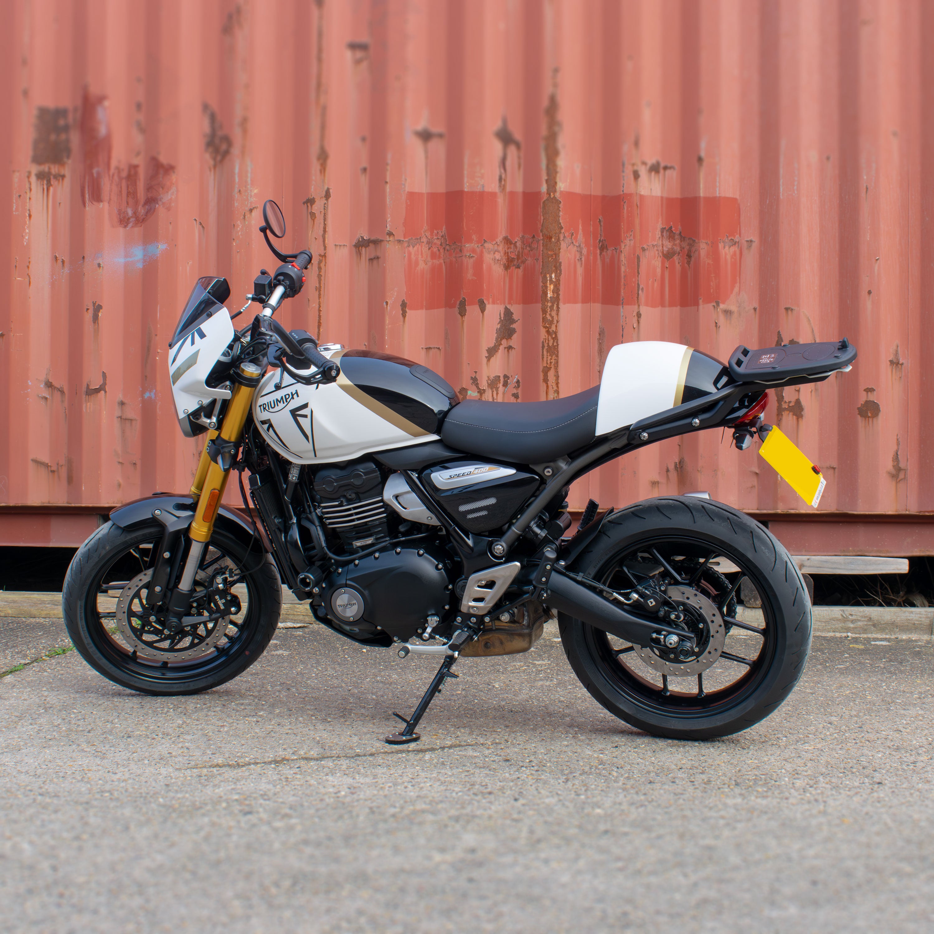 Pyramid Seat Cowl | Pearl Metallic White | Triumph Speed 400 2024>Current -   Pyramid Motorcycle Accessories