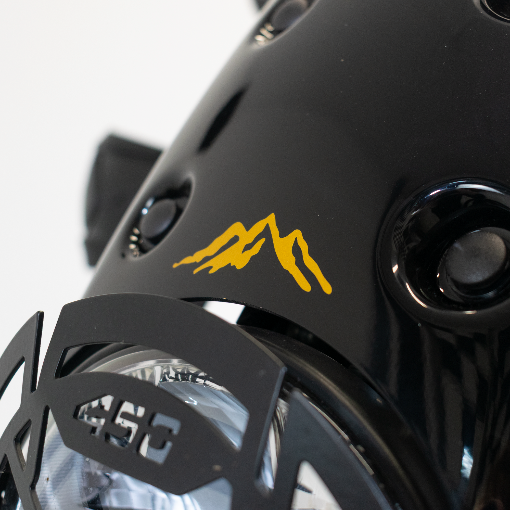 Pyramid Fly Screen | Hanle Black/Gold Scheme | Royal Enfield Himalayan 450 2024>Current -   Pyramid Motorcycle Accessories