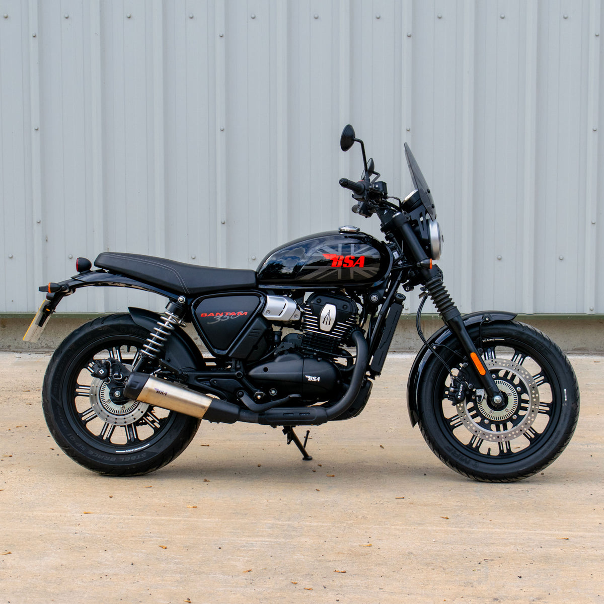 Pyramid Touring Screen | Light Smoke | BSA Bantam 350 2025>Current