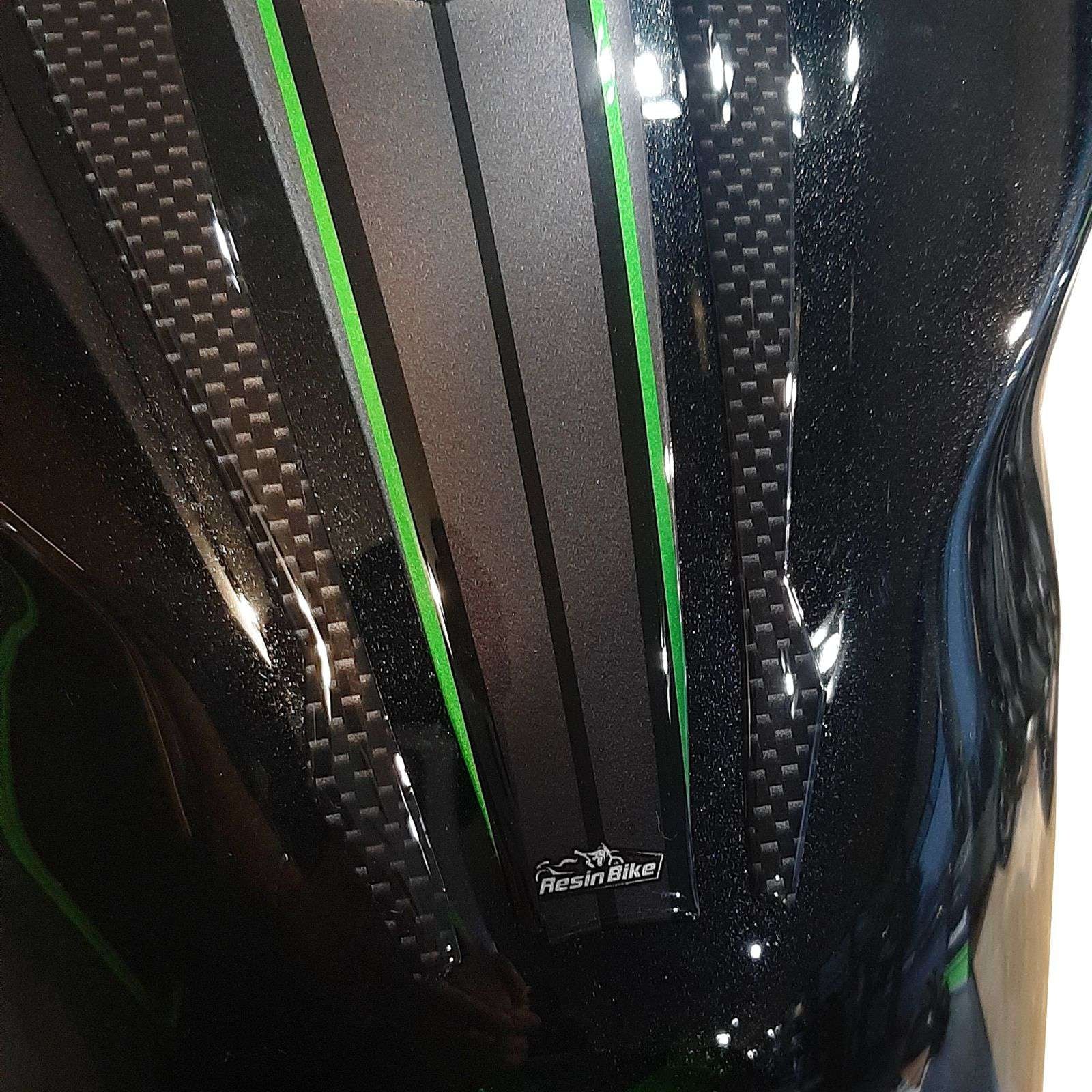 Resin Bike 3D Motorcycle Stickers - Tank Pad | Kawasaki Z 400 2019>2023 -   Pyramid Motorcycle Accessories