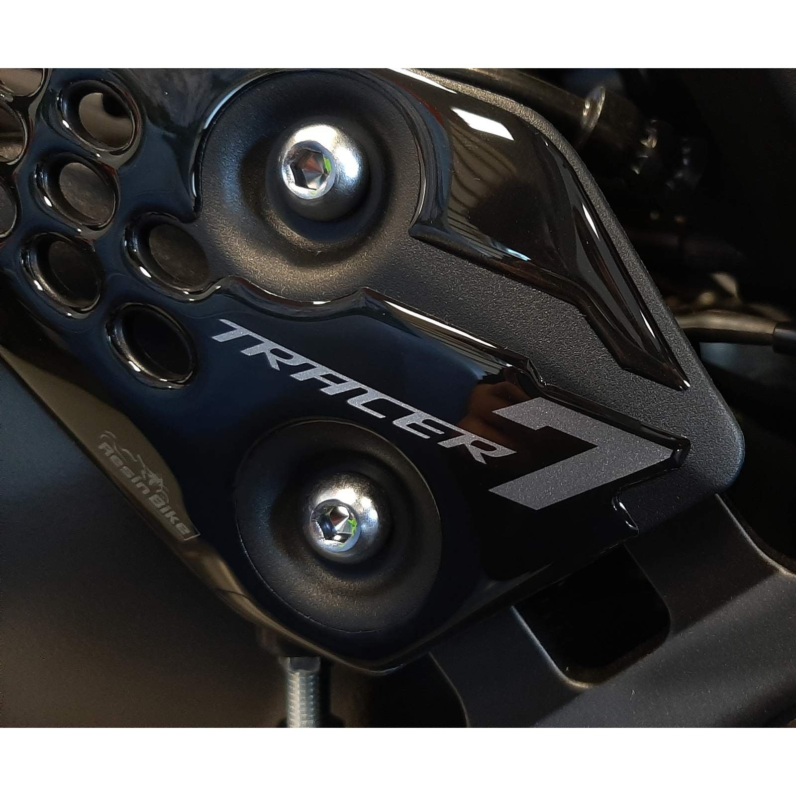 Resin Bike 3D Motorcycle Stickers - Heel Pads | Yamaha Tracer 7 2021>2024 -   Pyramid Motorcycle Accessories