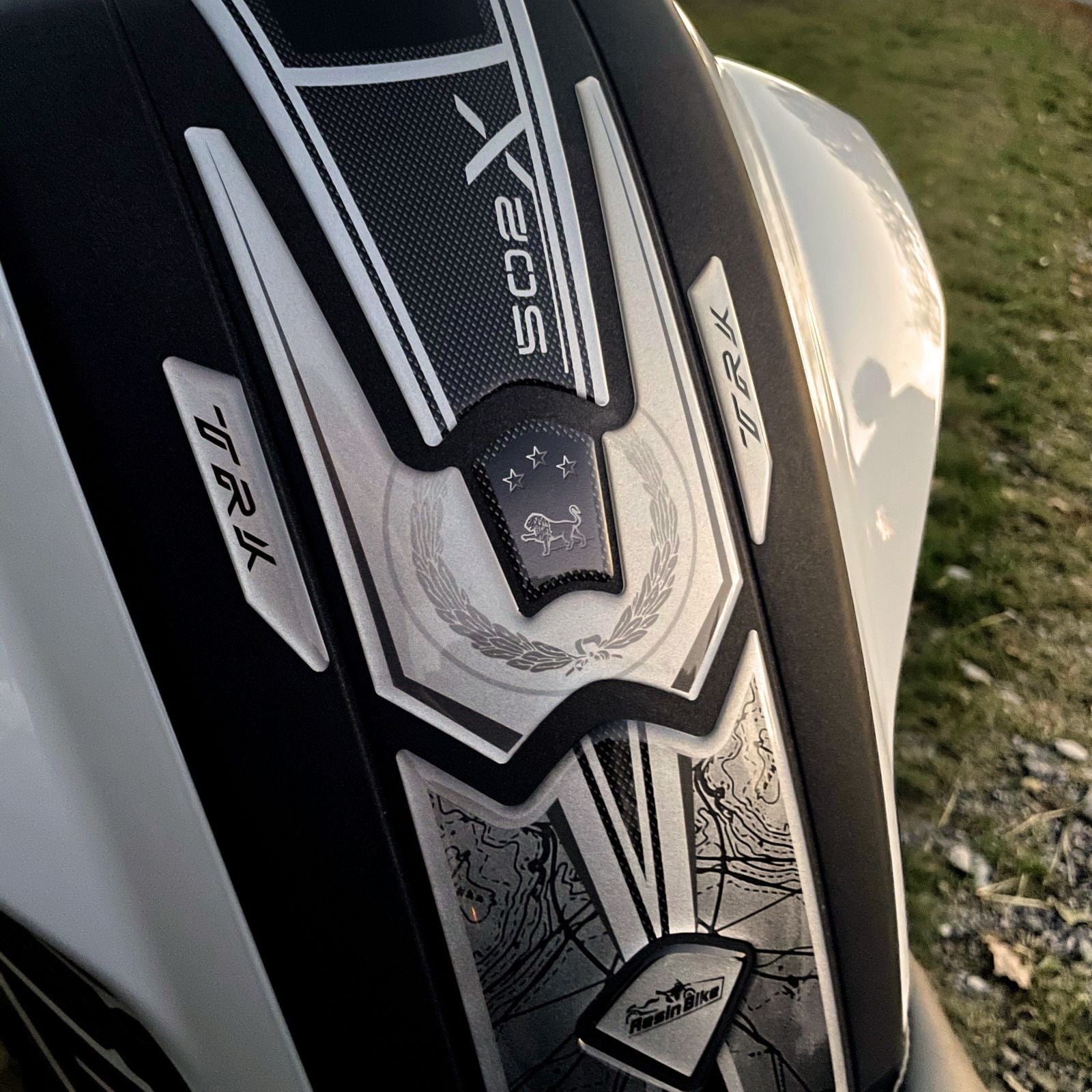 Resin Bike 3D Motorcycle Stickers - Tank Pad | Benelli TRK 502 X 2020>2026 RB-1000450100007 -   Pyramid Motorcycle Accessories