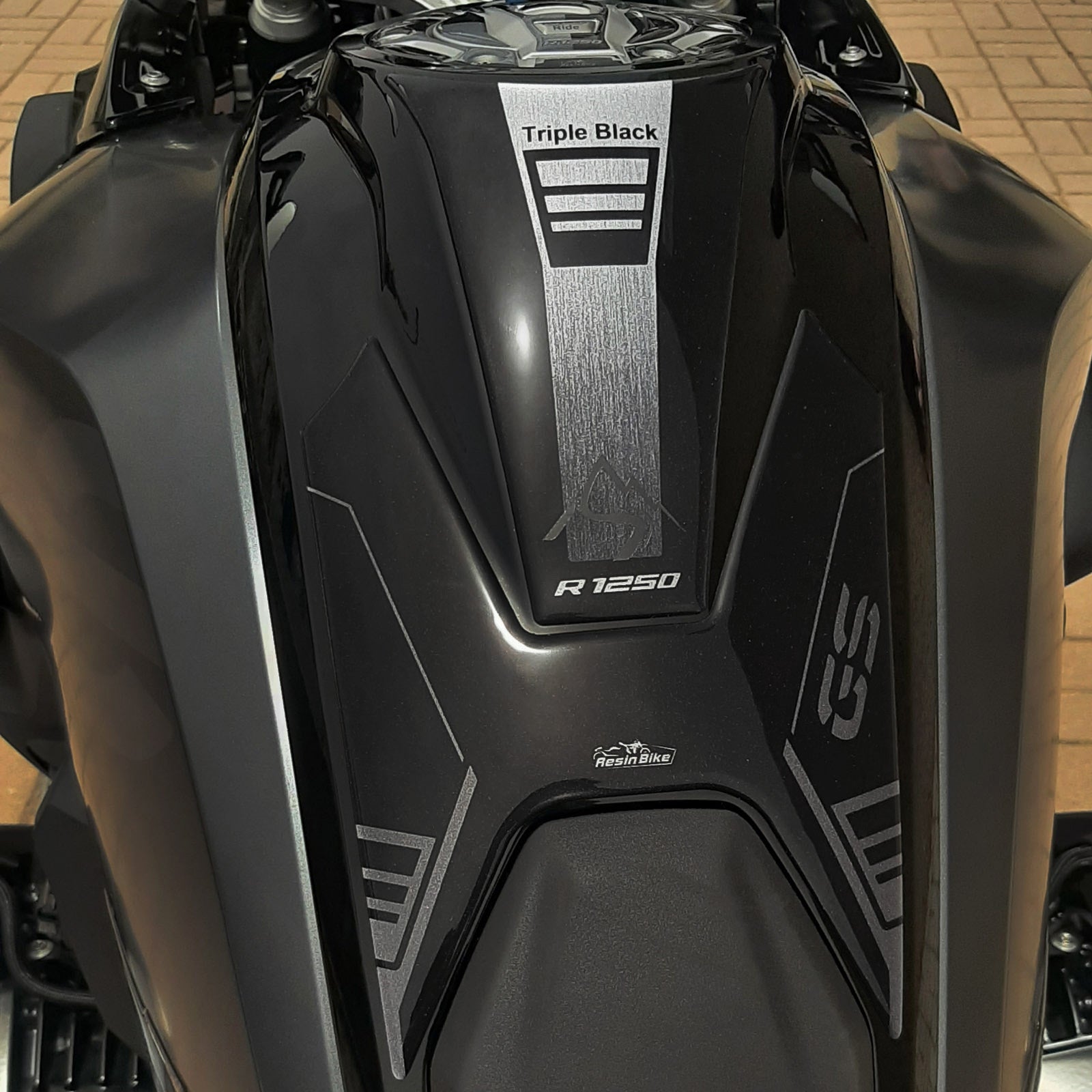 Resin Bike 3D Motorcycle Stickers - Tank Pad | BMW R 1250 GS 2021>2024 -   Pyramid Motorcycle Accessories
