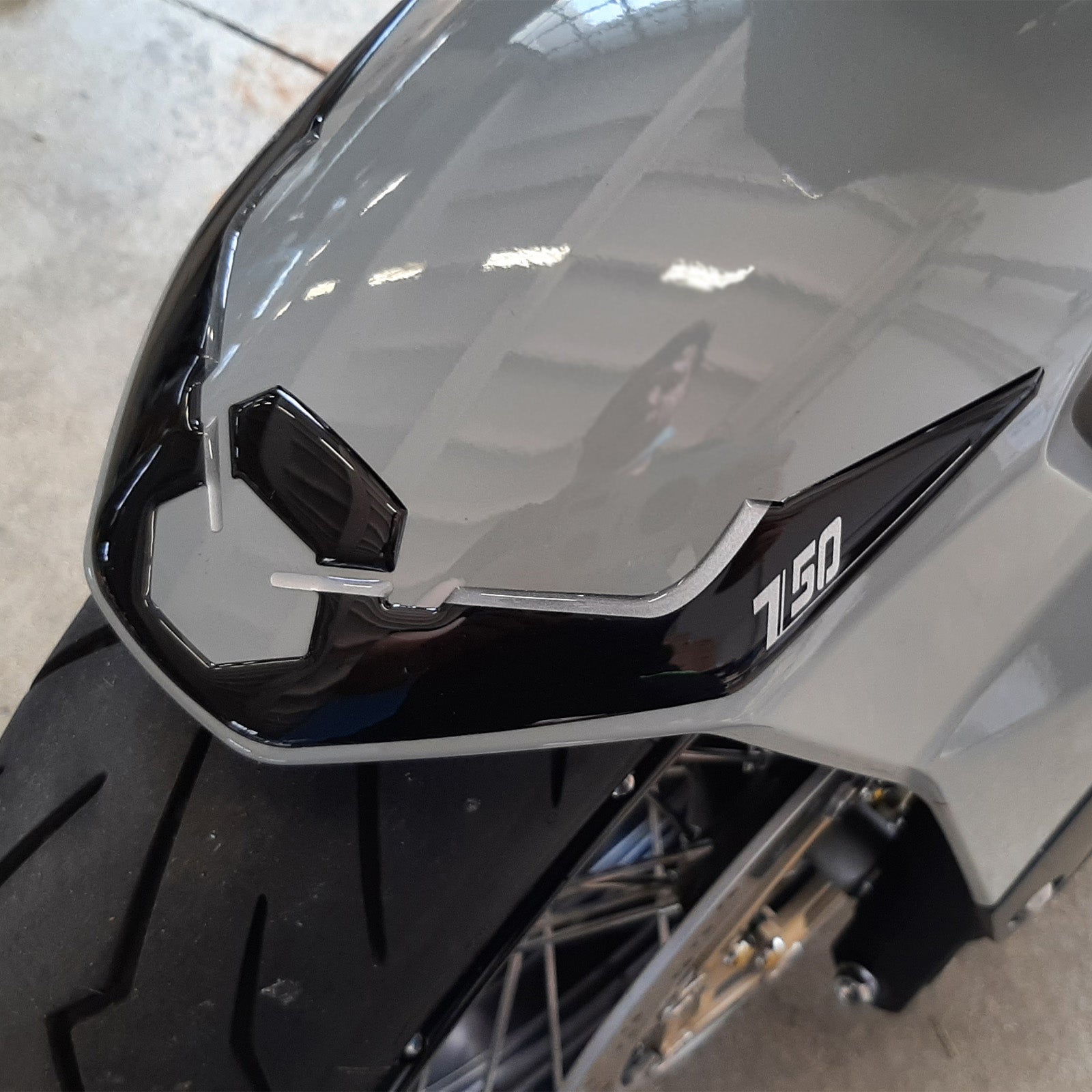 Resin Bike 3D Motorcycle Stickers - Front Fender | Honda X-Adv 2021>2024 -   Pyramid Motorcycle Accessories