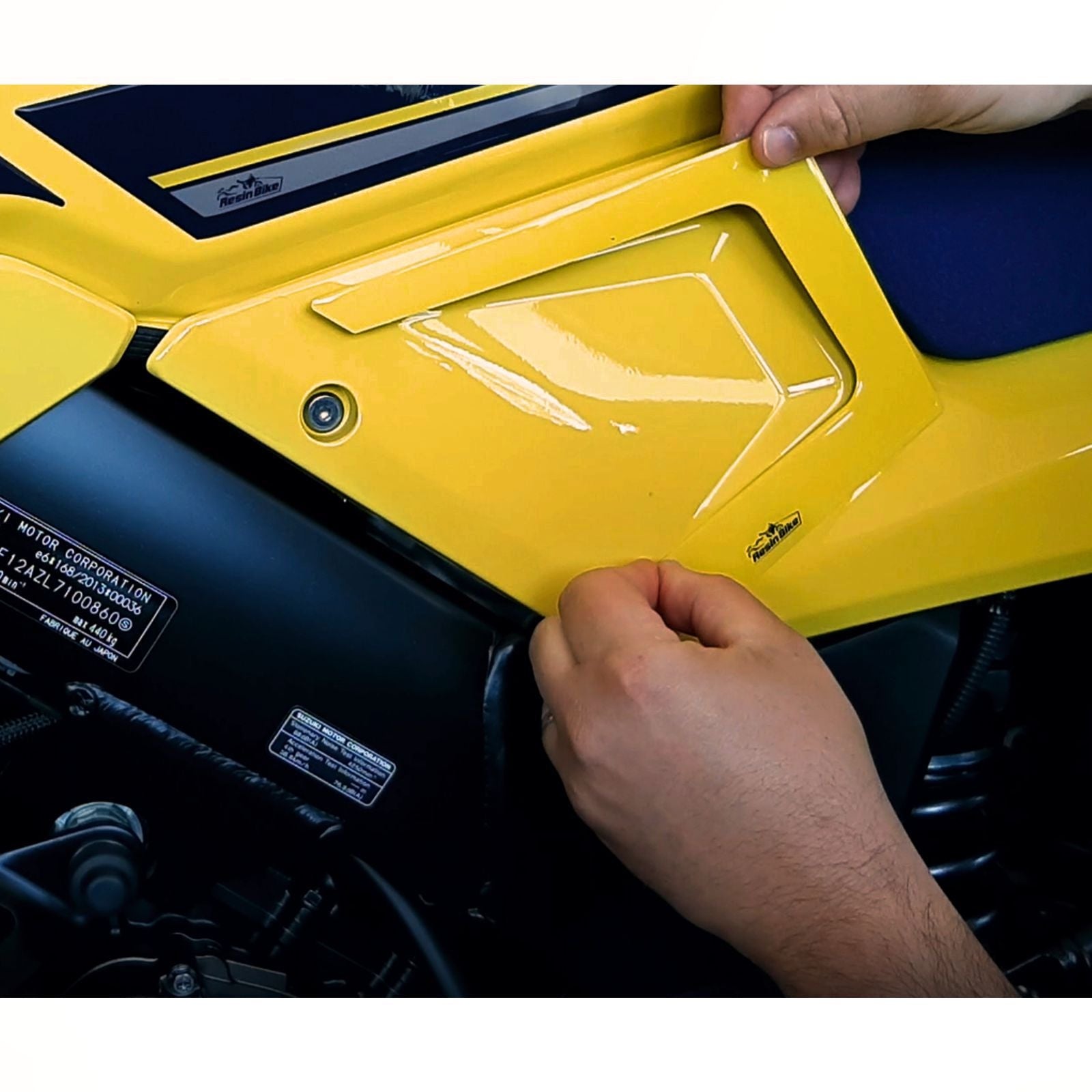 Resin Bike 3D Motorcycle Stickers - Tank Sides | Suzuki V-Strom 1050 / 1050XT 2020>2023 RB-1000139000000 -   Pyramid Motorcycle Accessories