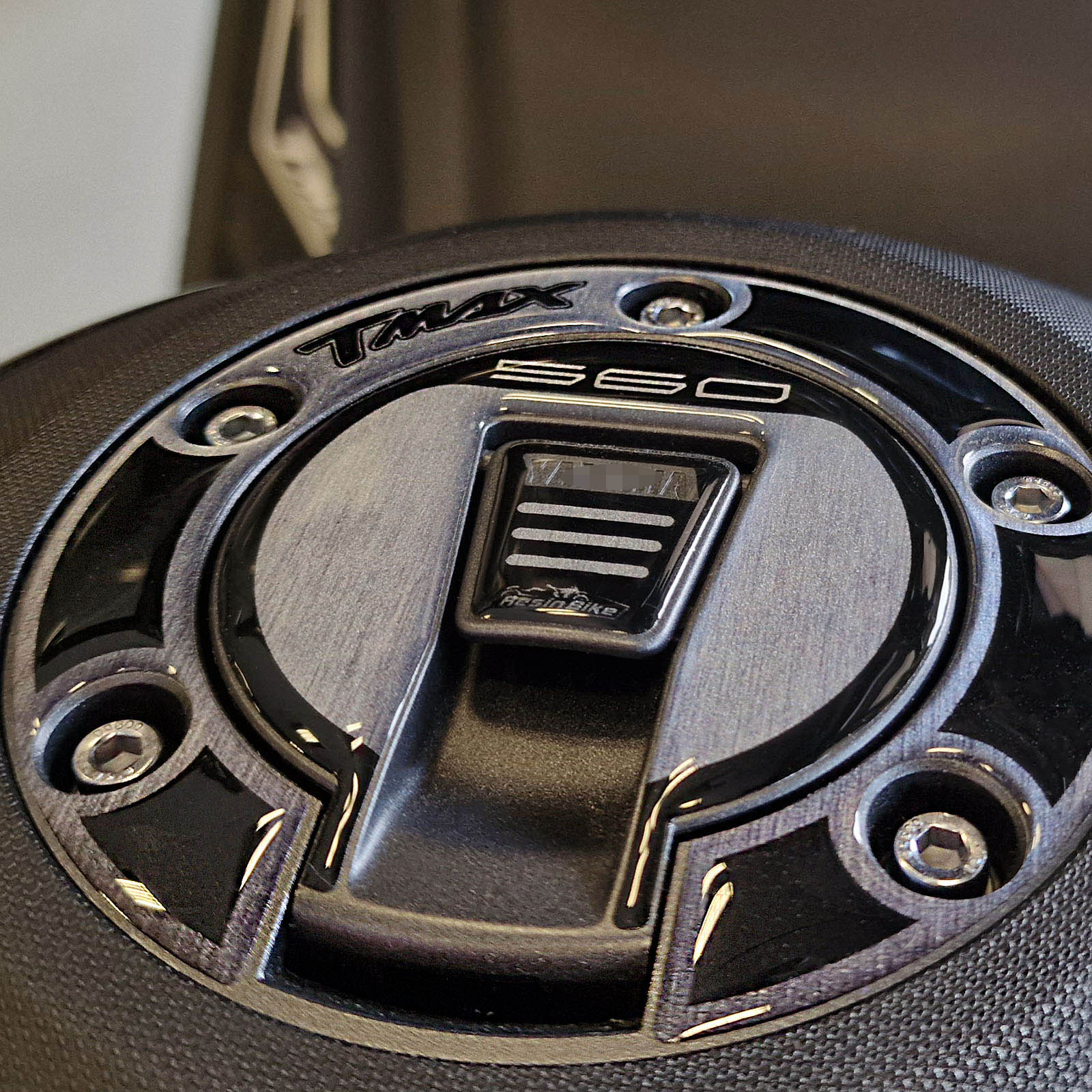 Resin Bike 3D Motorcycle Stickers - Fuel Cap | Yamaha TMAX 560 2022>2024 RB-1000469700007 -   Pyramid Motorcycle Accessories