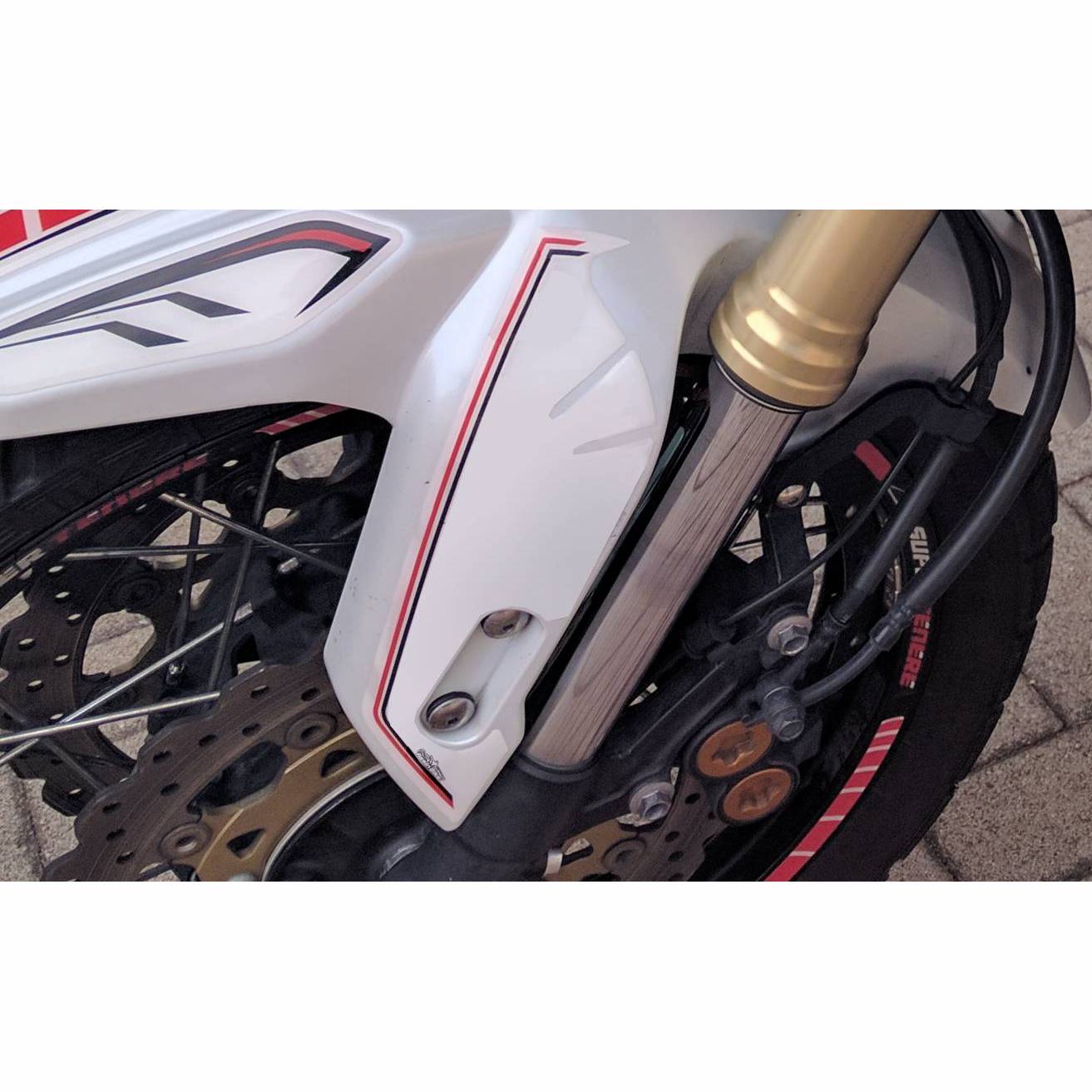 Resin Bike 3D Motorcycle Stickers - Side Panels | Yamaha XT 1200 Z Super Tenere 2010>2020 RB-B1F68323 -   Pyramid Motorcycle Accessories