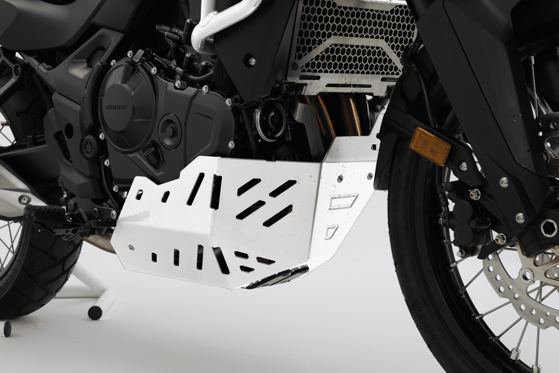 Isotta Engine Guard Bash Plate | White | Honda XL 750 Transalp 2023>2024 -   Pyramid Motorcycle Accessories