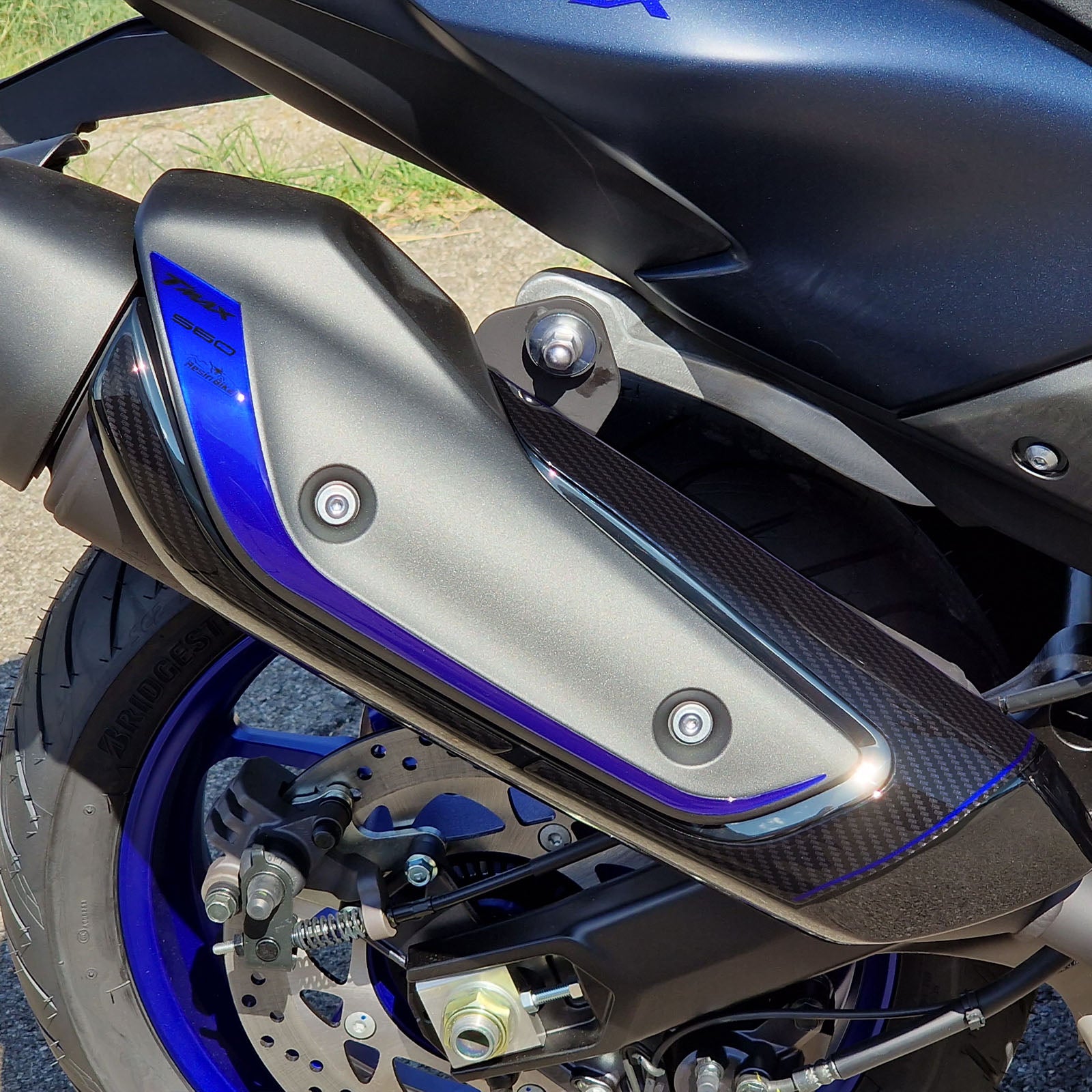Resin Bike 3D Motorcycle Stickers - Exhaust | Yamaha TMAX 560 2022>2024 RB-1000481300001 -   Pyramid Motorcycle Accessories