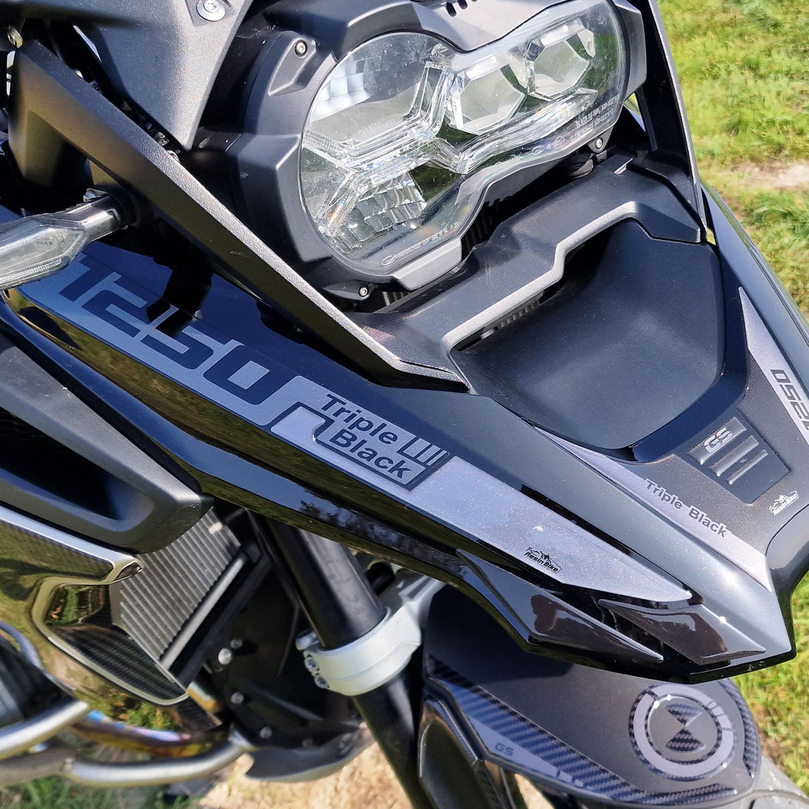 Resin Bike 3D Motorcycle Stickers - Beak | BMW R 1250 GS 2021>2024 -   Pyramid Motorcycle Accessories