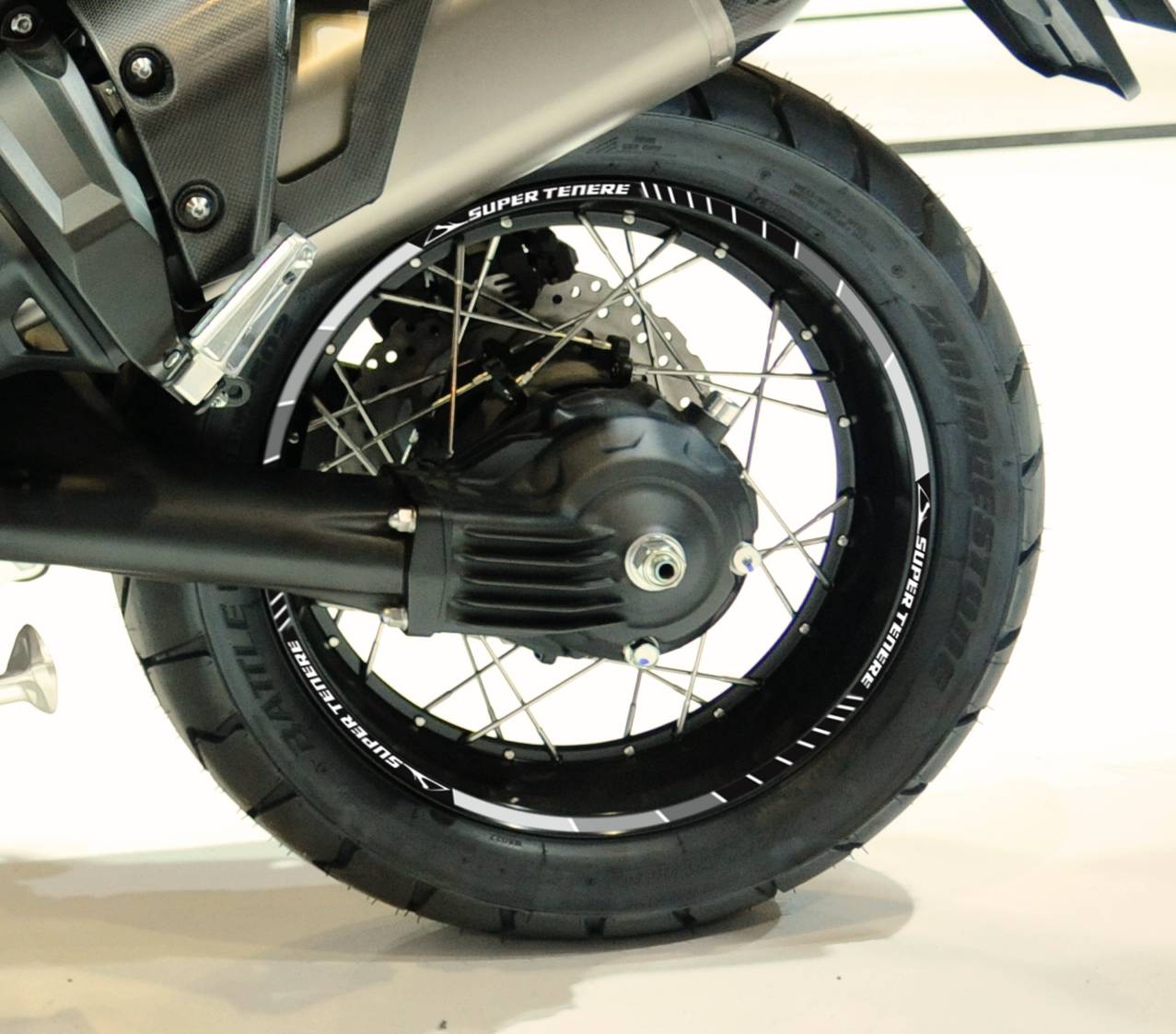 Resin Bike 3D Motorcycle Stickers - Wheels| Yamaha XT 1200 Z Super Tenere 2010>2020RB-B20K7999 -   Pyramid Motorcycle Accessories