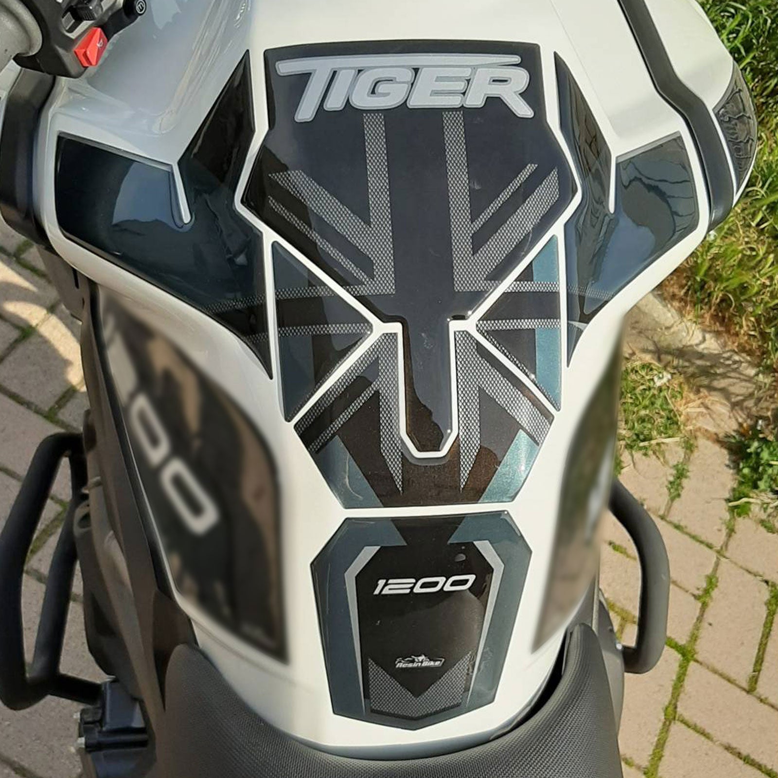 Resin Bike 3D Motorcycle Stickers - Tank Pad | Triumph Tiger 1200 2018>2020 RB-B75845X4 -   Pyramid Motorcycle Accessories