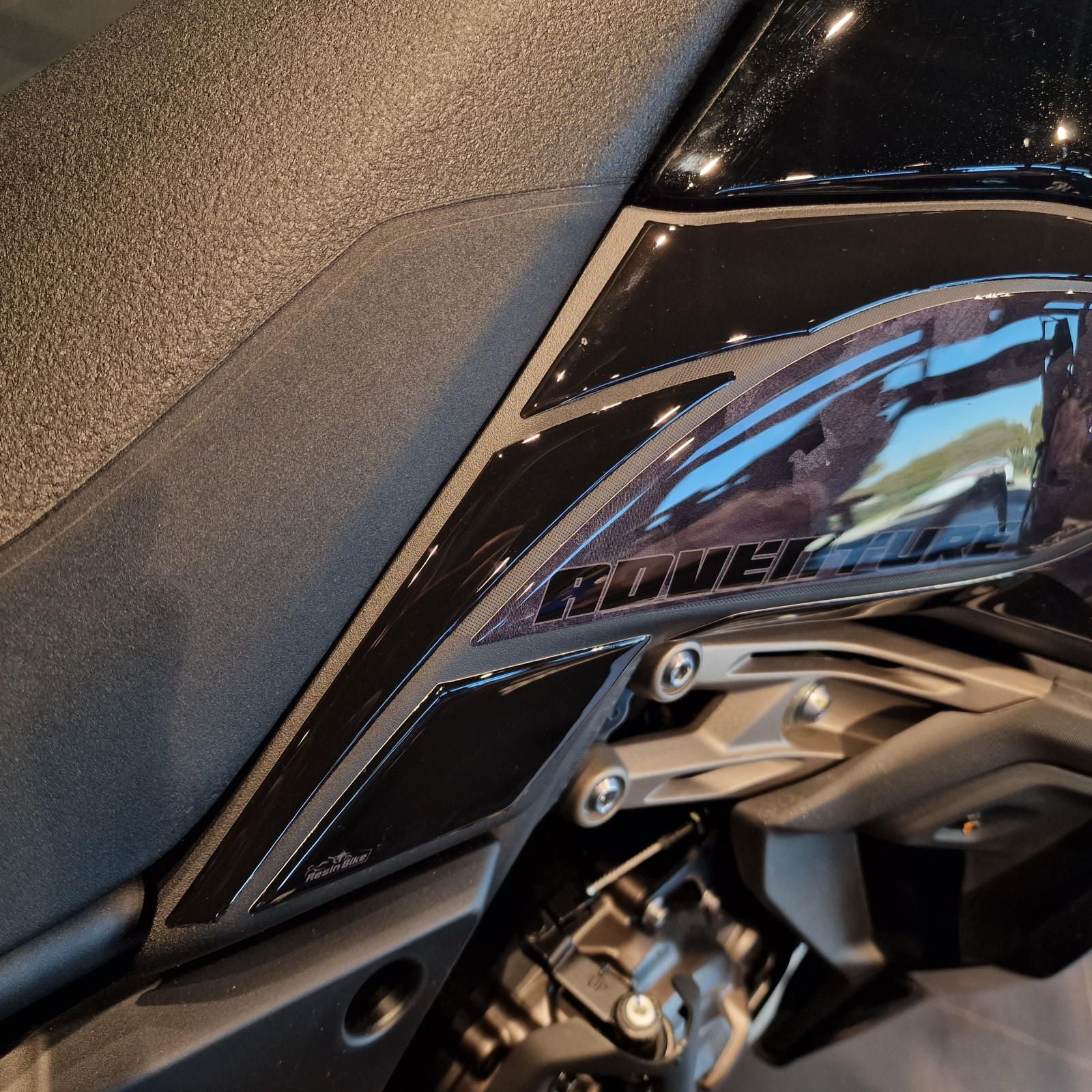 Resin Bike 3D Motorcycle Stickers - Tank Sides | Yamaha Tenere 700 World Raid 2022>2025 RB-1000658100007 -   Pyramid Motorcycle Accessories