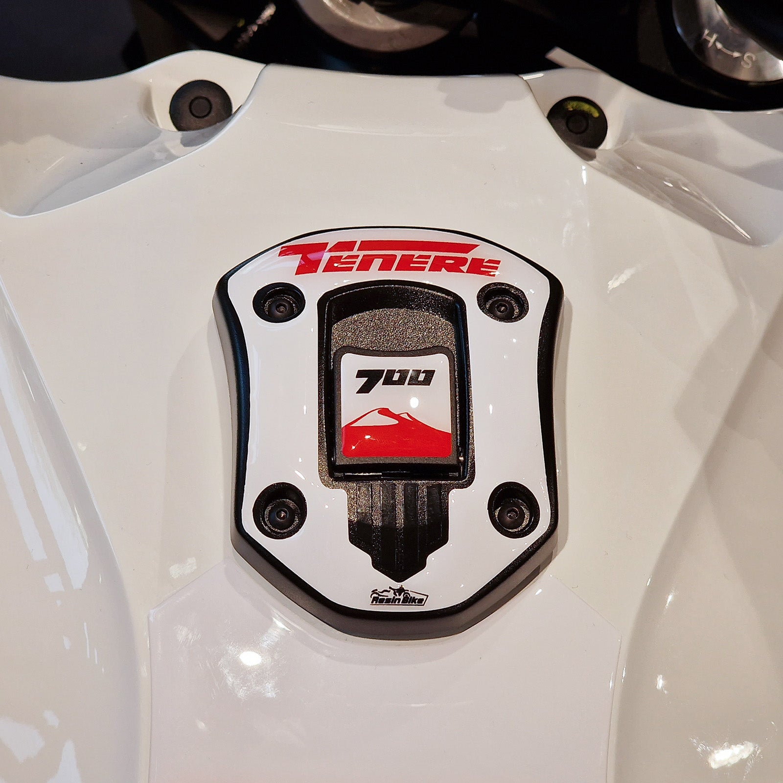 Resin Bike 3D Motorcycle Stickers - Fuel Cap | Yamaha Tenere 700 2022>2024 RB-1000659600001 -   Pyramid Motorcycle Accessories