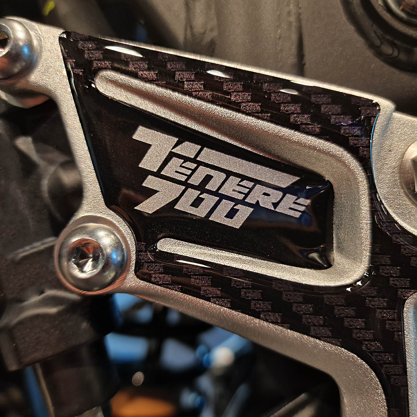Resin Bike 3D Motorcycle Stickers - Heel Pads | Yamaha Tenere 700 2022>2024 -   Pyramid Motorcycle Accessories