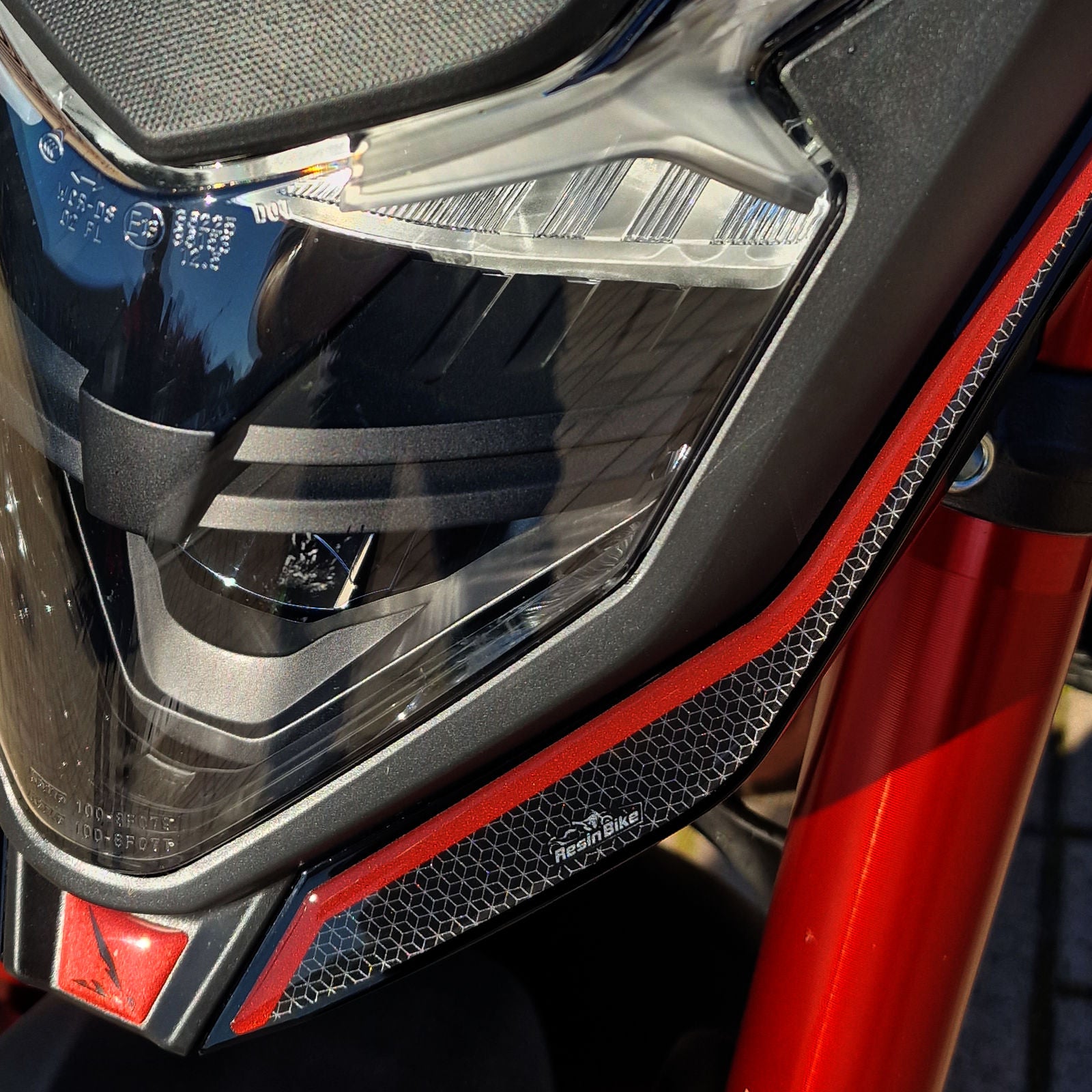 Resin Bike 3D Motorcycle Stickers - Headlight | Honda CB750 Hornet 2023>2024 -   Pyramid Motorcycle Accessories