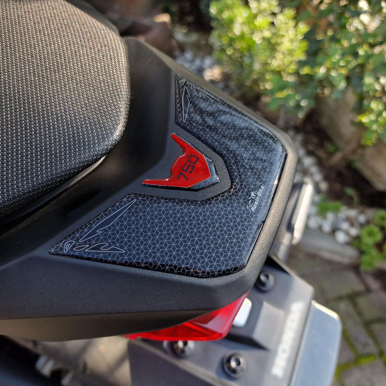 Resin Bike 3D Motorcycle Stickers - Tank Kit | Honda CB750 Hornet 2023>2024 -   Pyramid Motorcycle Accessories