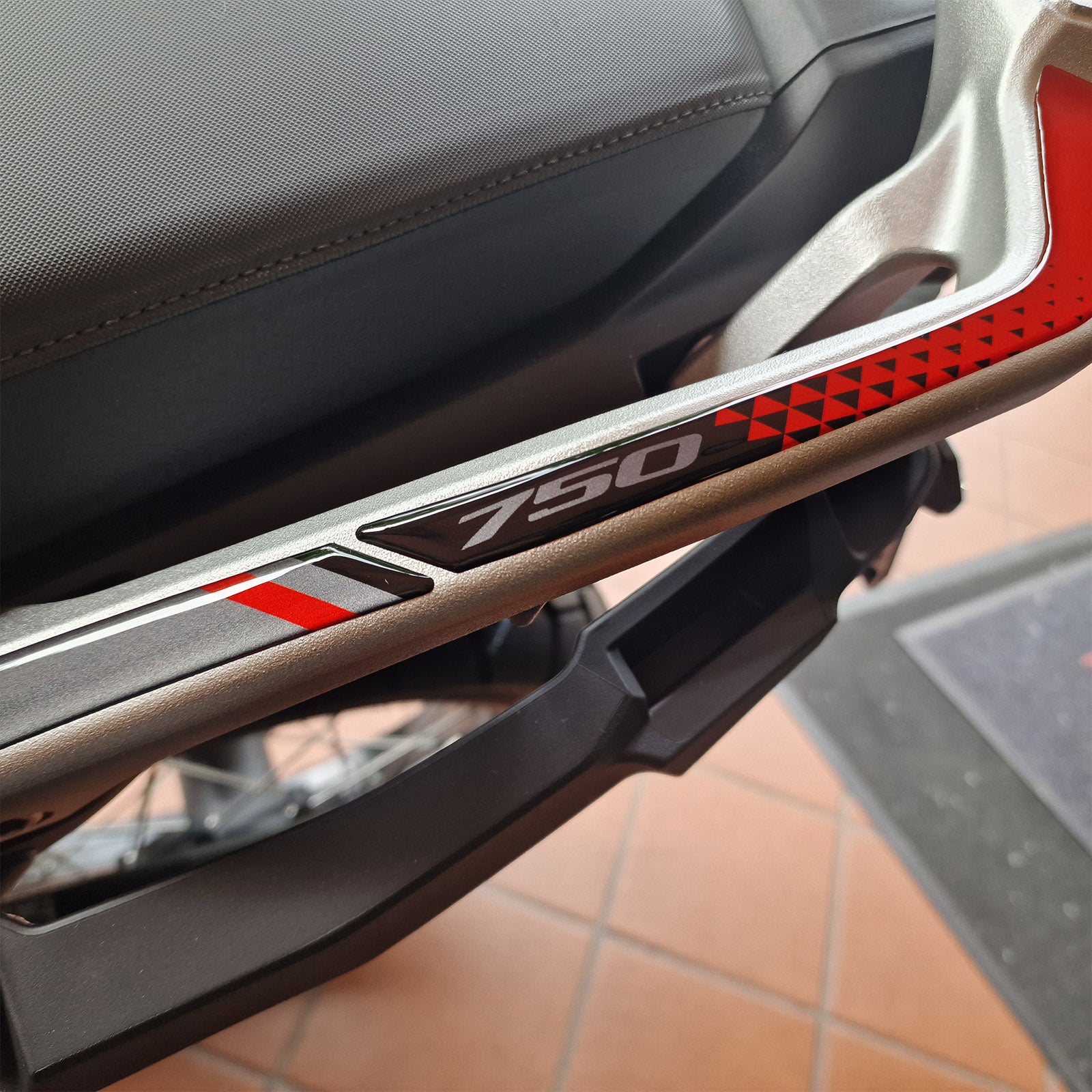 Resin Bike 3D Motorcycle Stickers - Passenger Handles | Honda XL 750 Transalp 2023>2025 RB-1000671000001 -   Pyramid Motorcycle Accessories