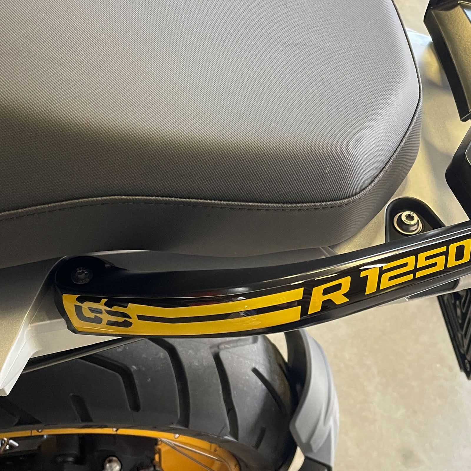 Resin Bike 3D Motorcycle Stickers - Passenger Handles | BMW R 1250 GS 2021>2024 RB-1000460800003 -   Pyramid Motorcycle Accessories
