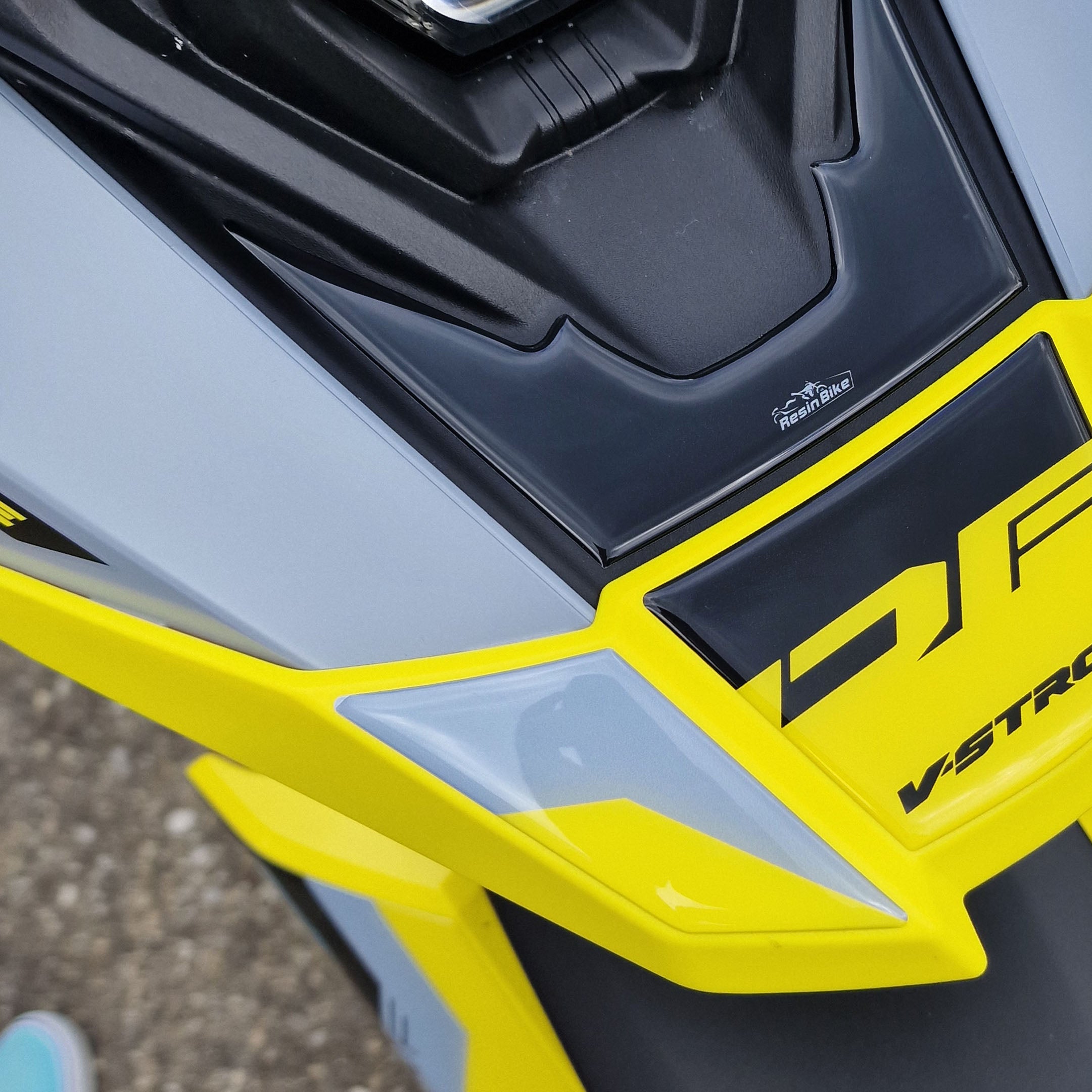 Resin Bike 3D Motorcycle Stickers - Beak | Suzuki V-Strom 800DE 2023>2025 RB-1000672400008 -   Pyramid Motorcycle Accessories