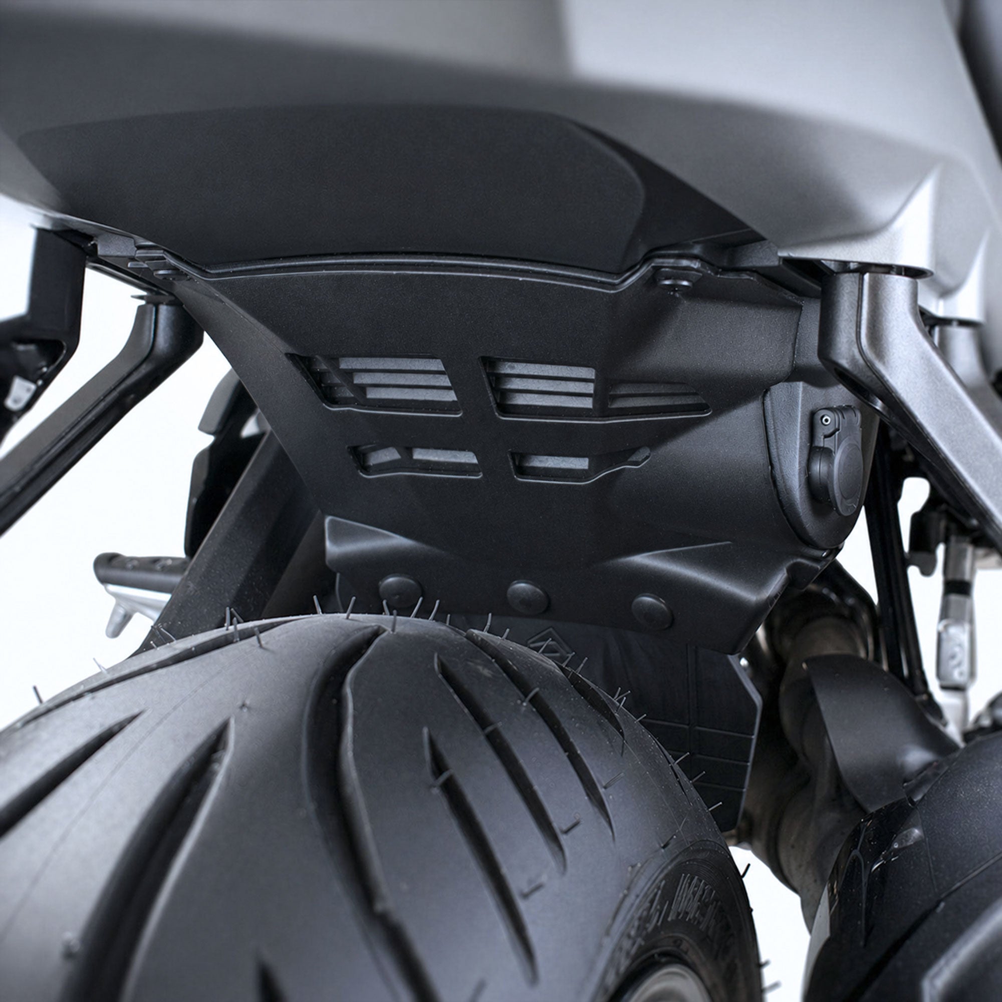 Pyramid Shock Shield | Matte Black | BMW R 1300 R/RS 2025>Current -   Pyramid Motorcycle Accessories