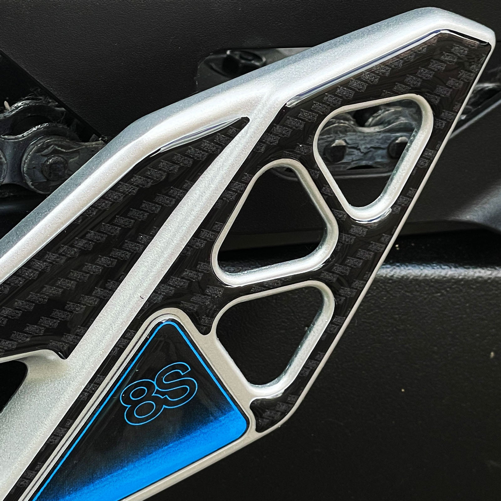 Resin Bike 3D Motorcycle Stickers - Heel Pads | Suzuki GSX-8S 2023>2025 -   Pyramid Motorcycle Accessories