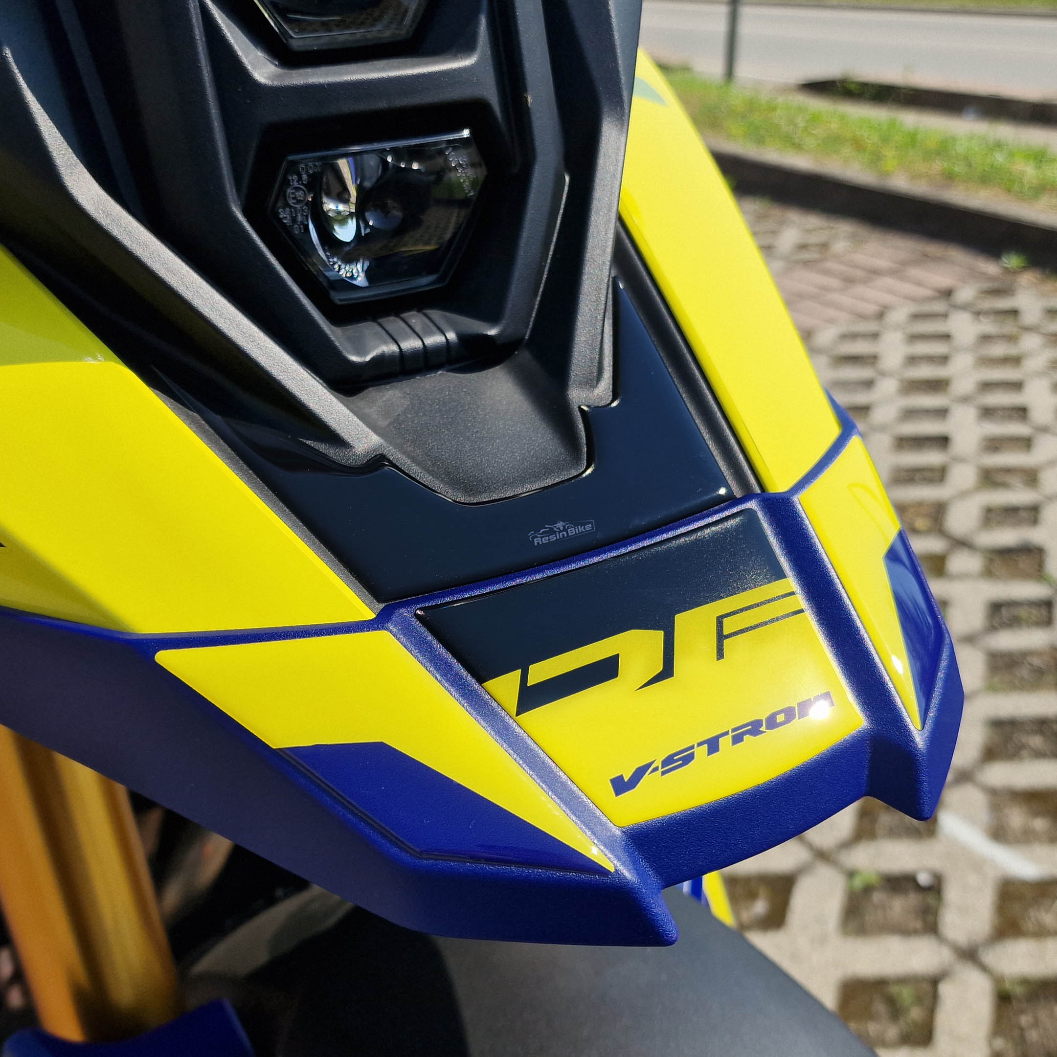 Resin Bike 3D Motorcycle Stickers - Beak | Suzuki V-Strom 800DE 2023>2025 -   Pyramid Motorcycle Accessories