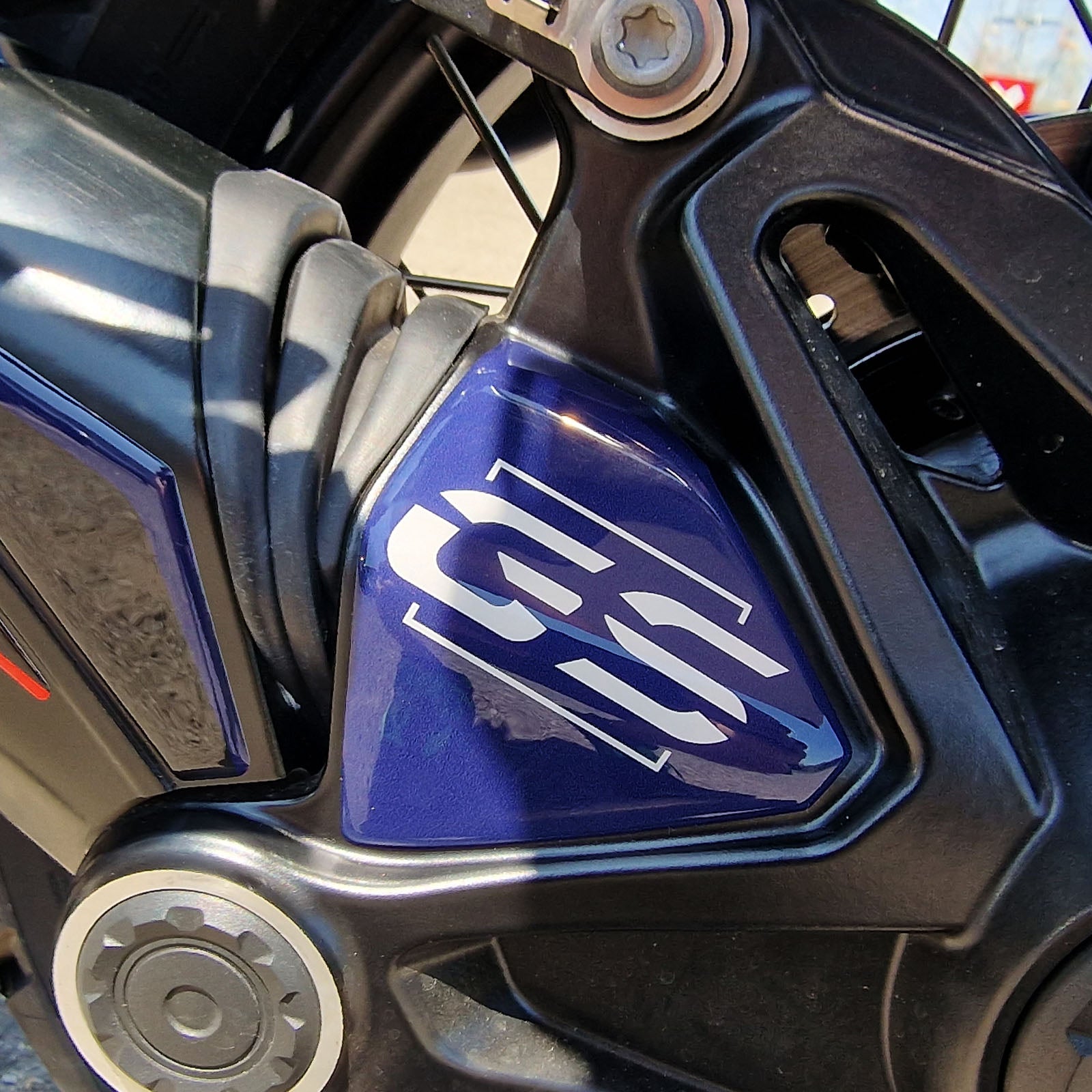 Resin Bike 3D Motorcycle Stickers - Forks | BMW R 1250 GS/GSA 2021>2024 -   Pyramid Motorcycle Accessories