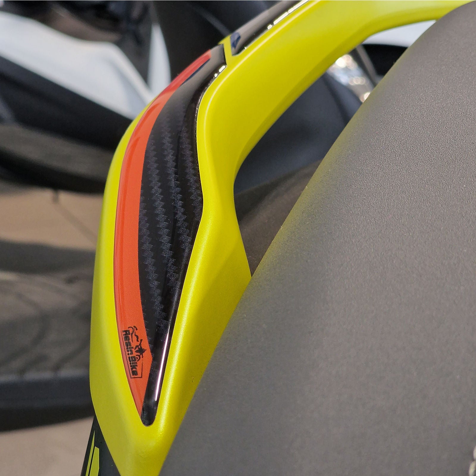 Resin Bike 3D Motorcycle Stickers - Passenger Handles | Aprilia SR 125/200 2022>2025 -   Pyramid Motorcycle Accessories