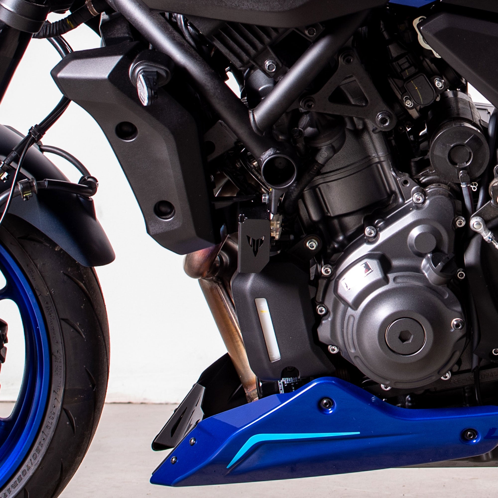 Pyramid Horn Cover | Black | Yamaha MT-07 2025>Current -   Pyramid Motorcycle Accessories