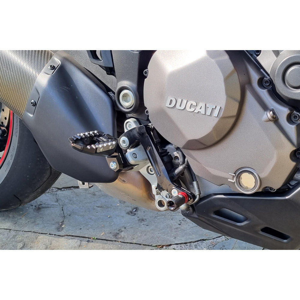 CNC Racing Gear/Rear Brake Levers Kit Slide for Ducati Multistrada -  Shop name