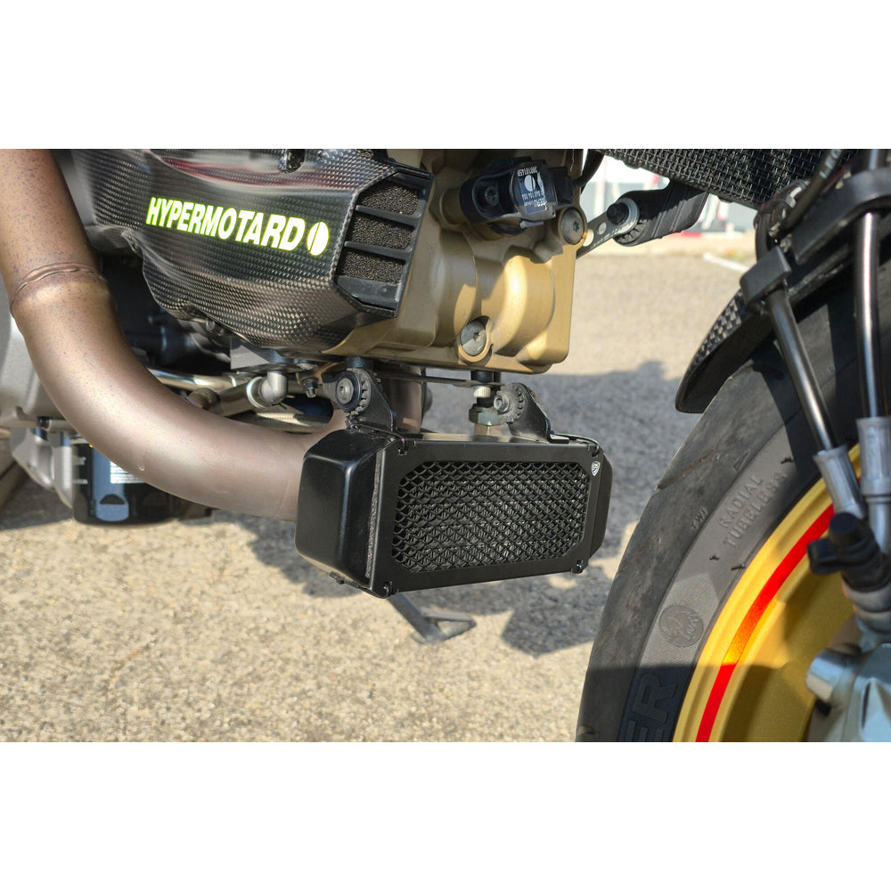 CNC Racing Radiator Guard Oil for Ducati Hypermotard 939/950 -  Shop name