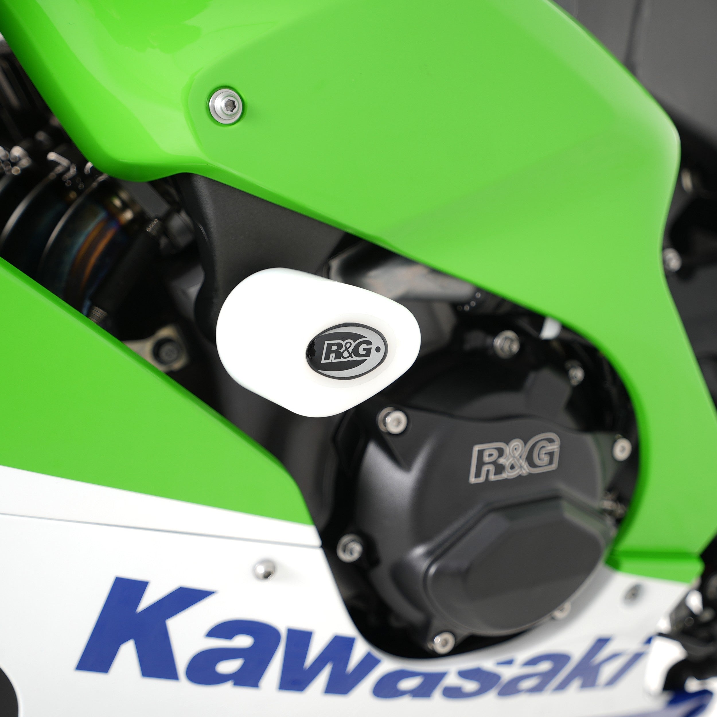 R&G Crash Protectors | Black | Kawasaki ZX-10RR 2021>Current & Kawasaki ZX-10R 2011>Current -   Pyramid Motorcycle Accessories