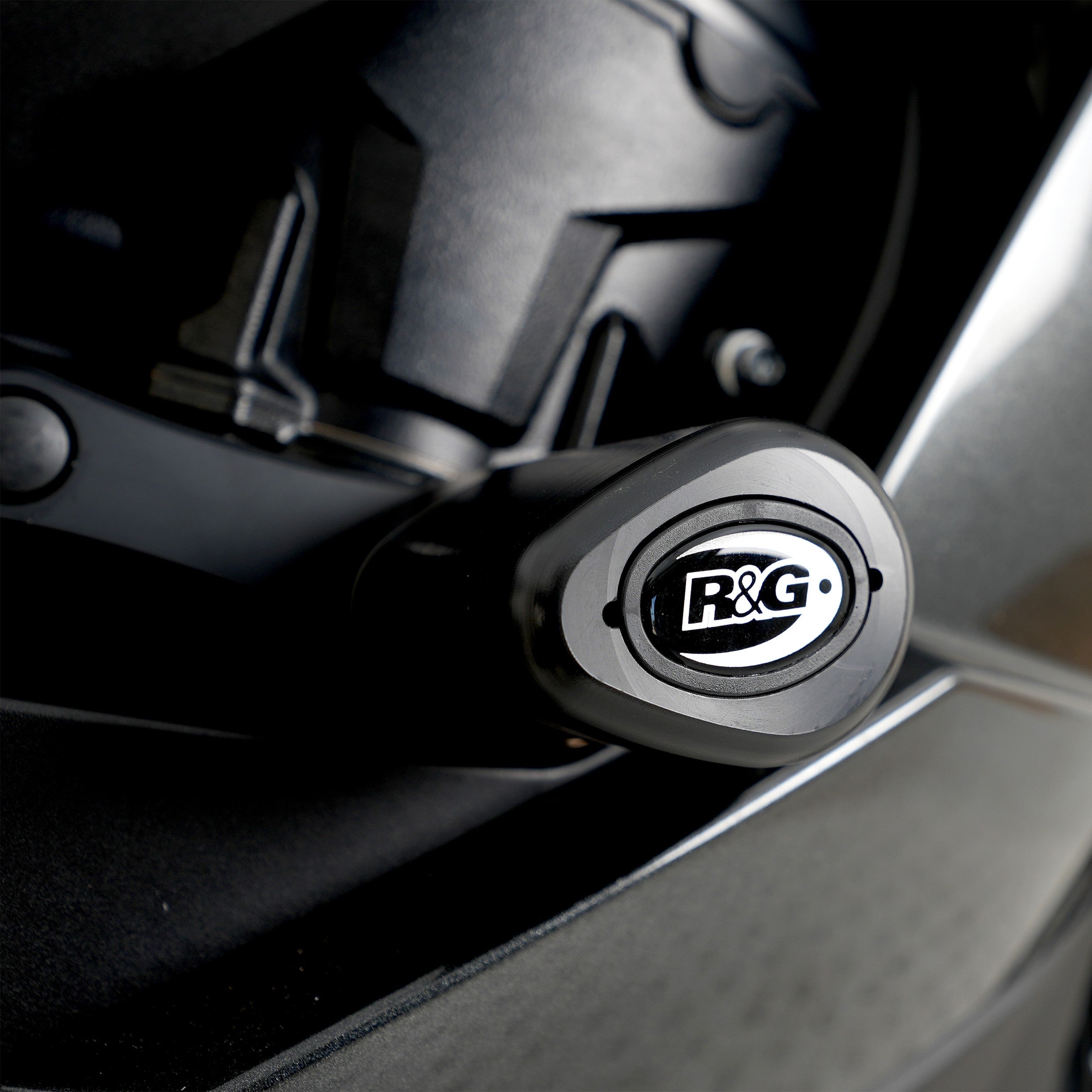 R&G Crash Protectors | Black | Kawasaki Ninja 1100 SX SE 2025>Current & Kawasaki Ninja 1000 SX 2020>2024 & Kawasaki Z 1000 SX 2017>2019 & Kawasaki Ninja 1100 SX 2025>Current -   Pyramid Motorcycle Accessories