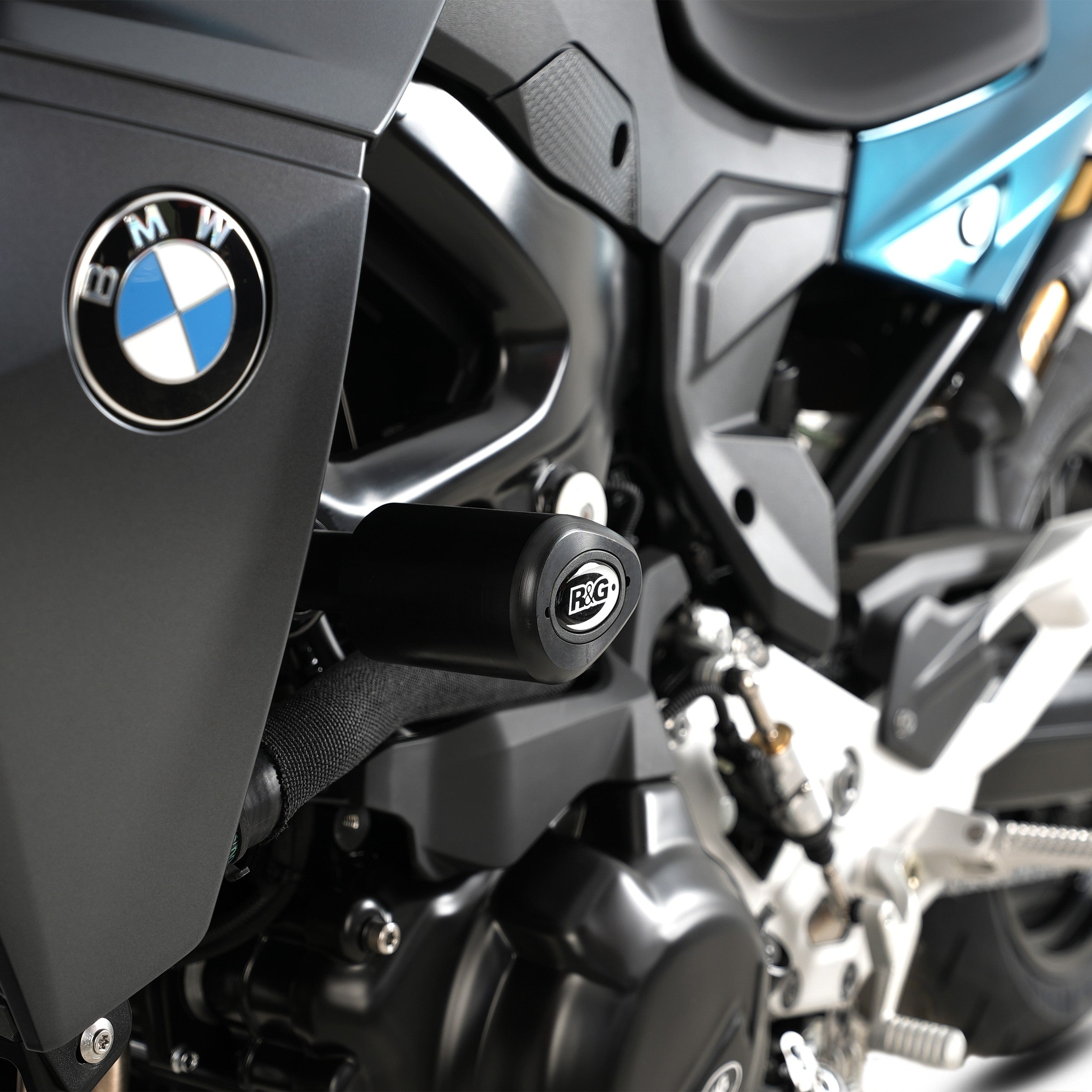 R&G Crash Protectors | Black | BMW F 900 R 2020>Current & BMW F 900 GS 2024>Current