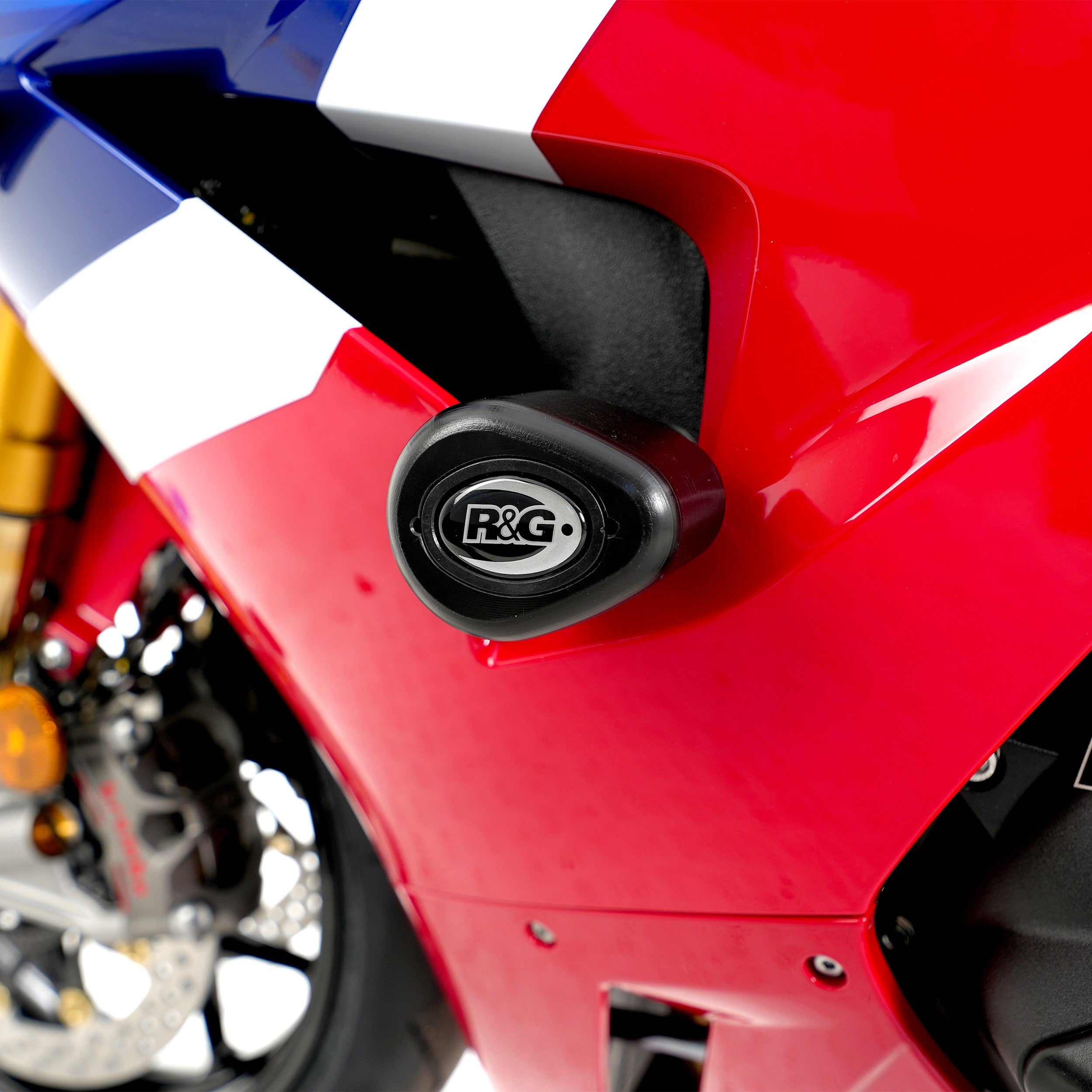 R&G Crash Protectors | White | Honda CBR 1000 RR-R Fireblade 2020>Current & Honda CBR 1000 RR-R Fireblade SP 2020>Current -   Pyramid Motorcycle Accessories