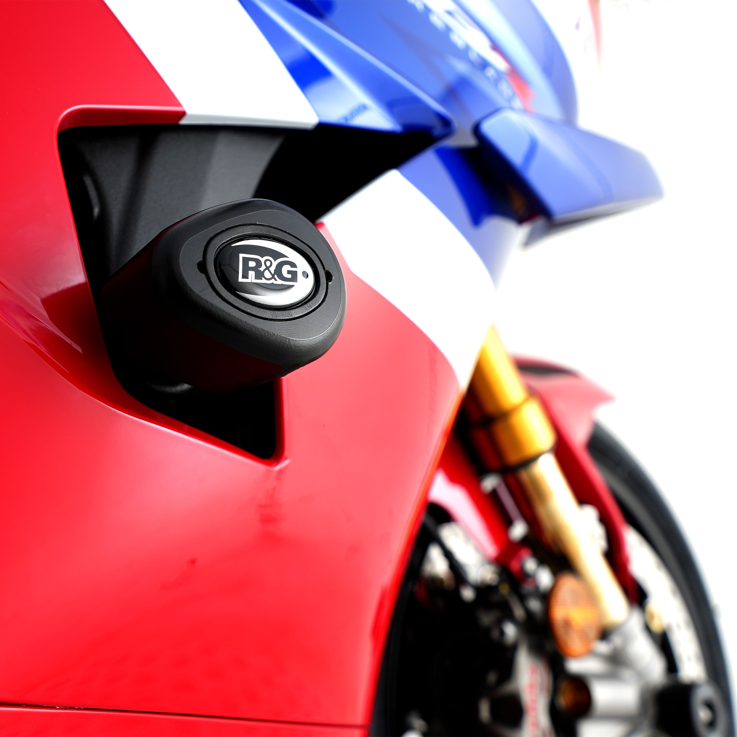 R&G Crash Protectors | White | Honda CBR 1000 RR-R Fireblade 2020>Current & Honda CBR 1000 RR-R Fireblade SP 2020>Current -   Pyramid Motorcycle Accessories