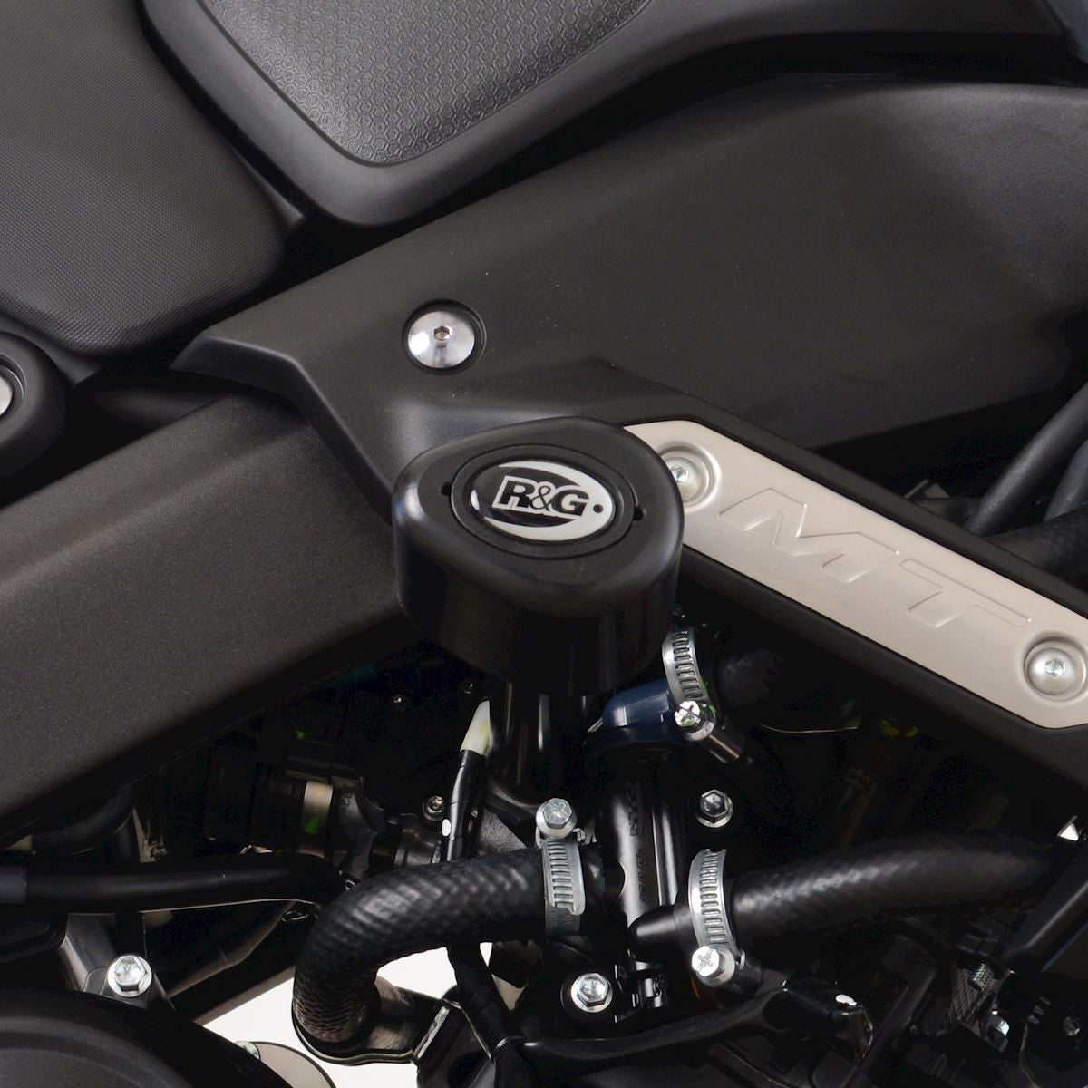 R&G Crash Protectors | White | Yamaha XSR 125 2021>Current & Yamaha MT-125 2020>Current