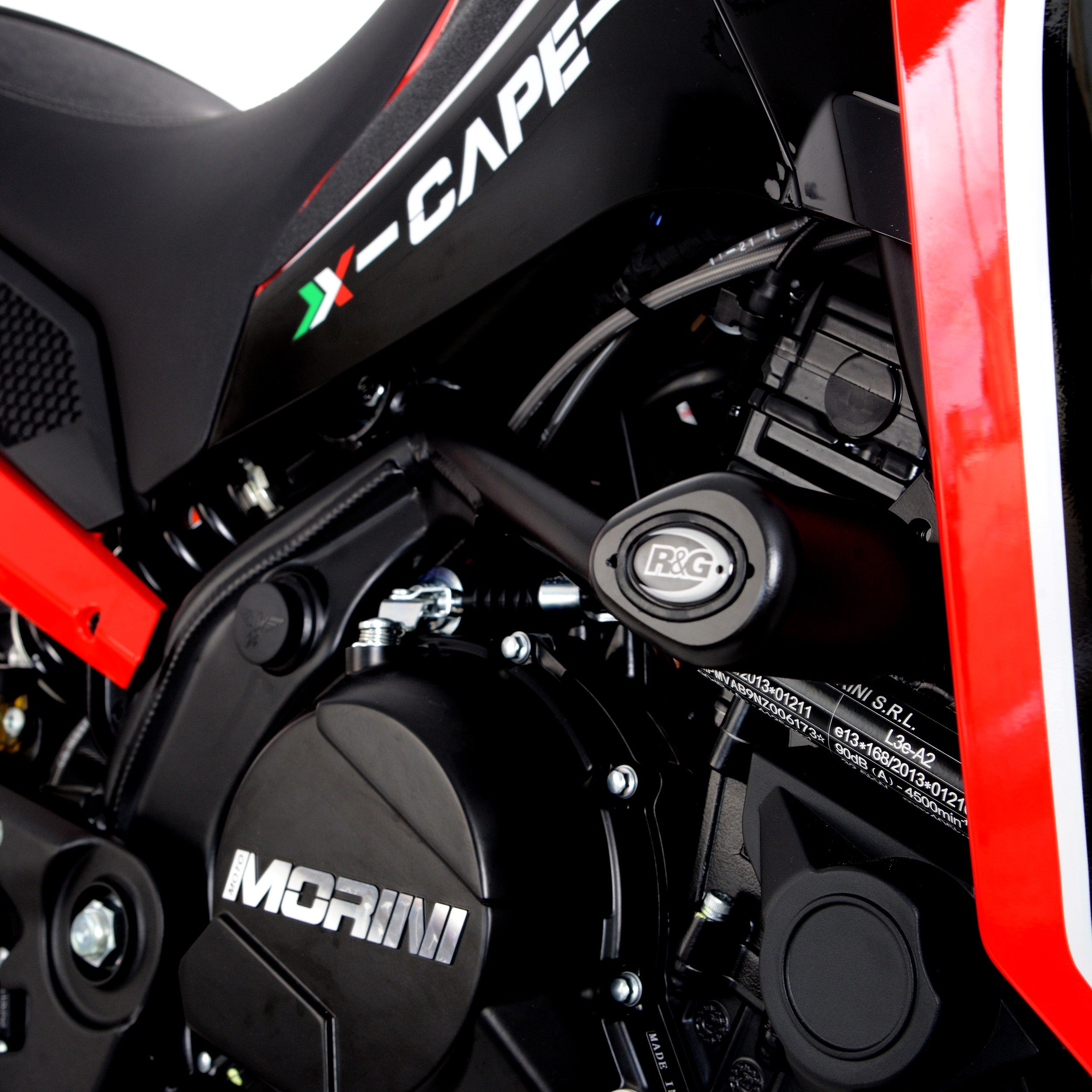 R&G Crash Protectors | Black | Moto Morini X-Cape 650 2021>Current -   Pyramid Motorcycle Accessories