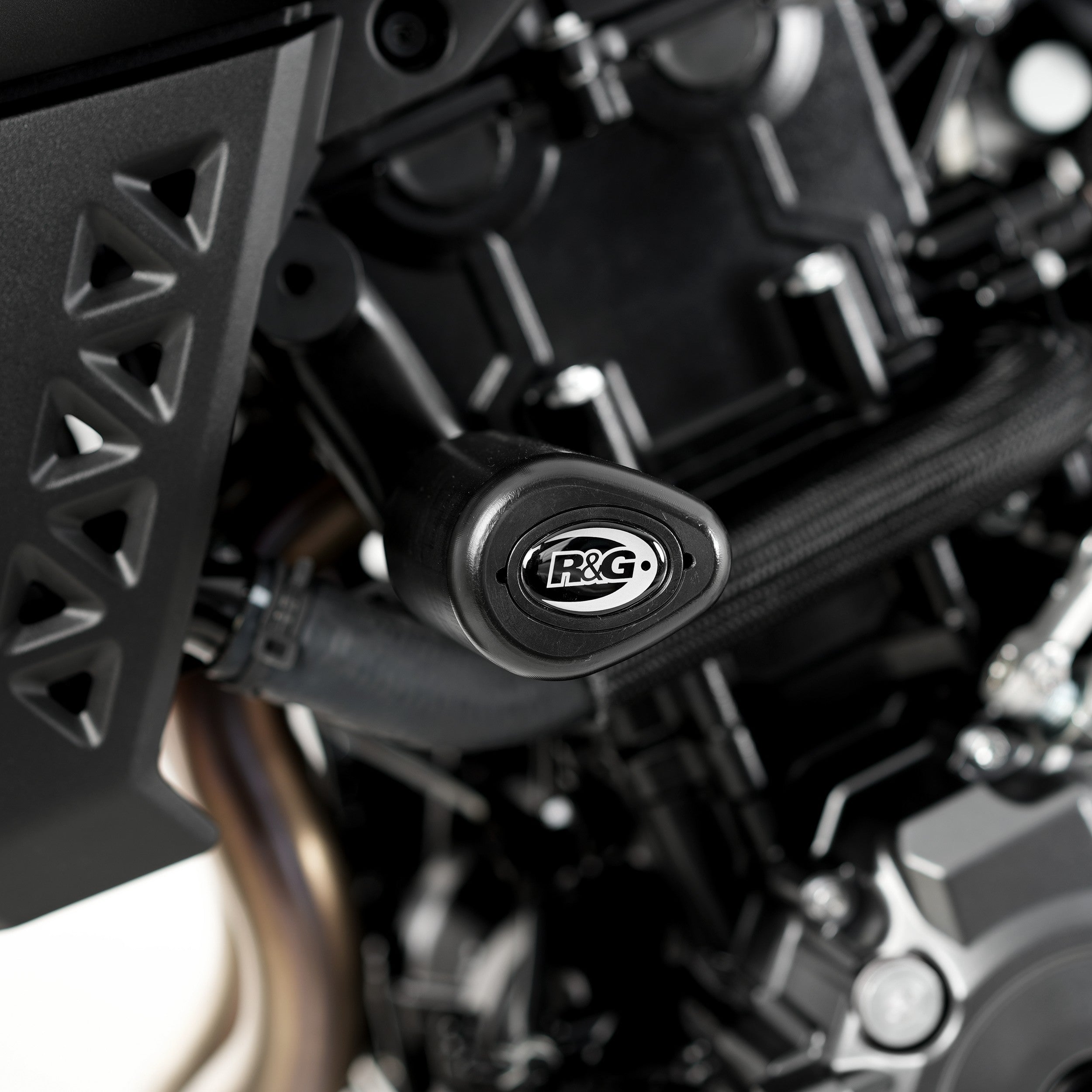 R&G Crash Protectors | Black | Suzuki GSX-8T 2025>Current & Suzuki GSX-8TT 2025>Current & Suzuki GSX-8S 2023>Current